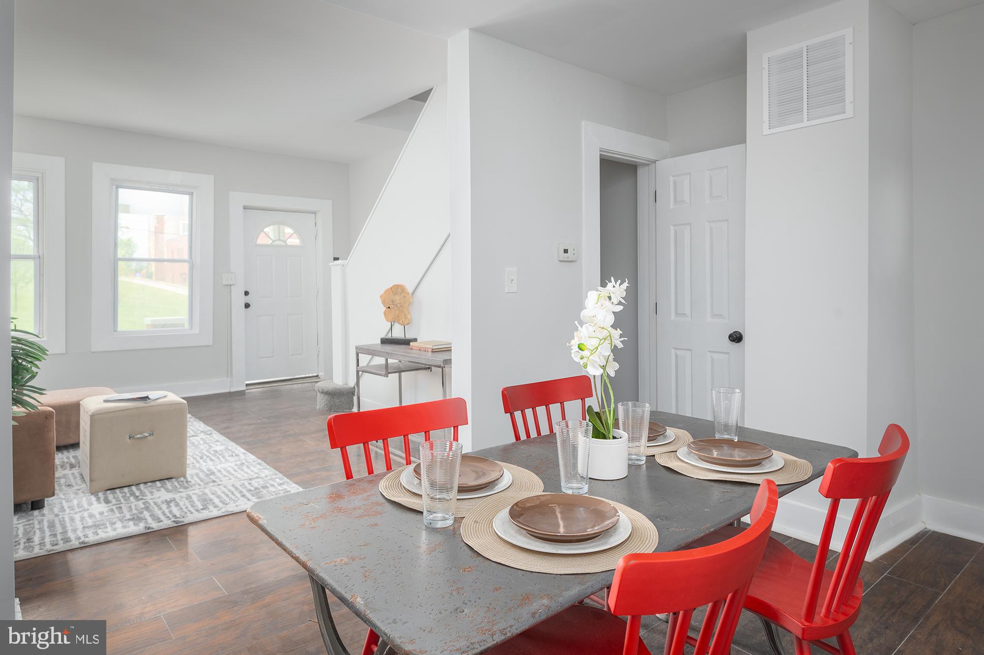 WESTPORT - Residential