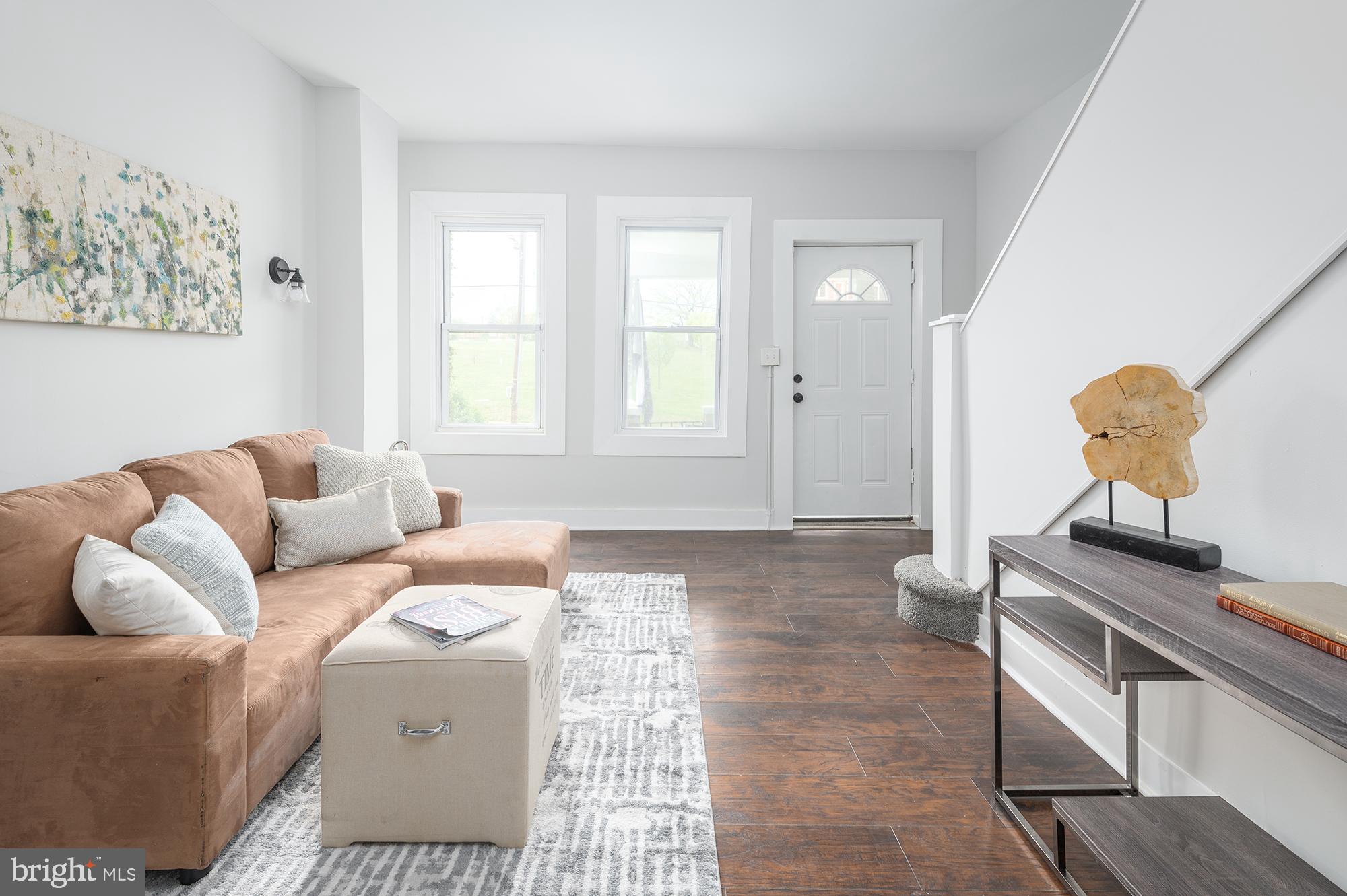 WESTPORT - Residential