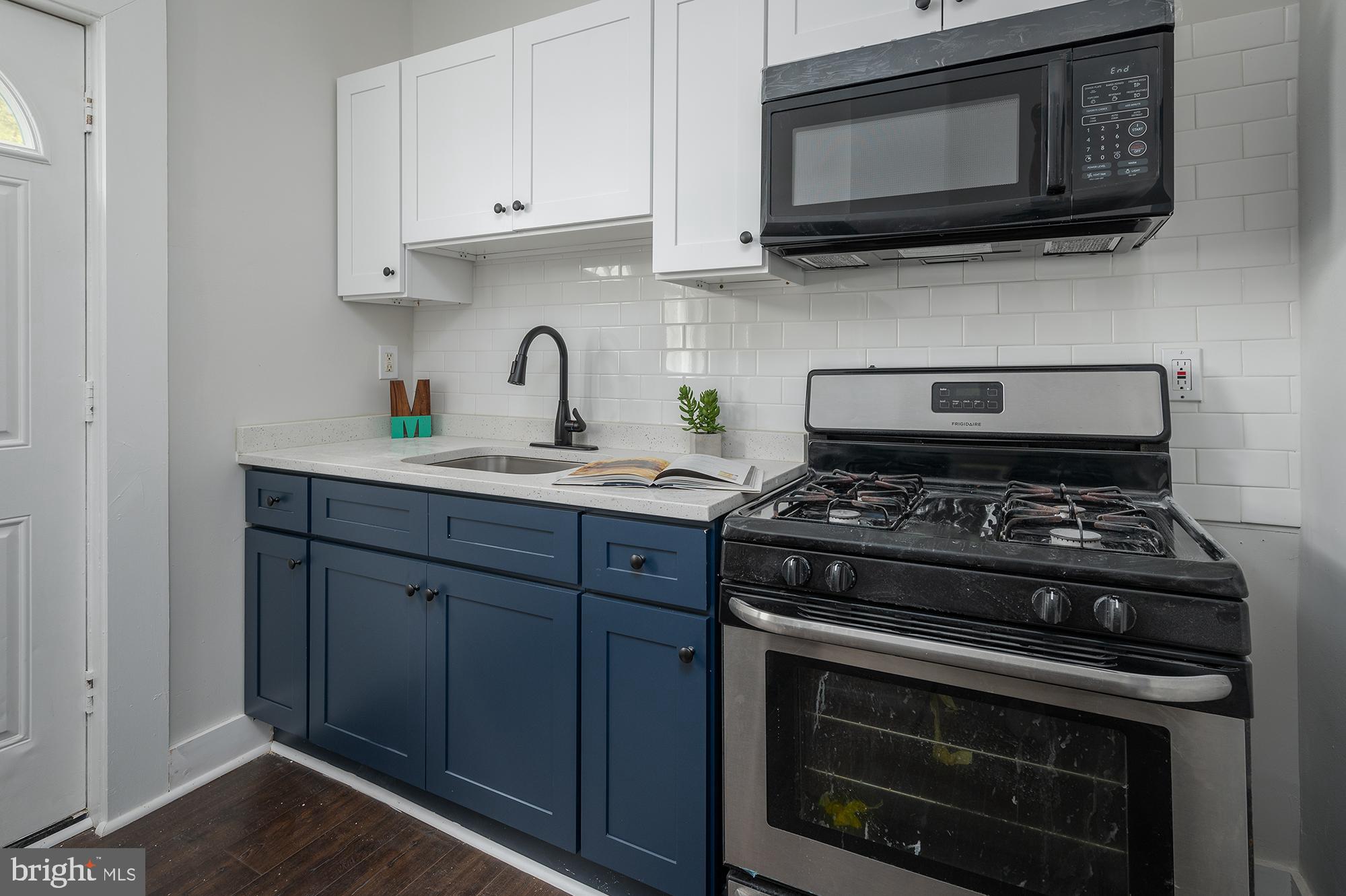 WESTPORT - Residential