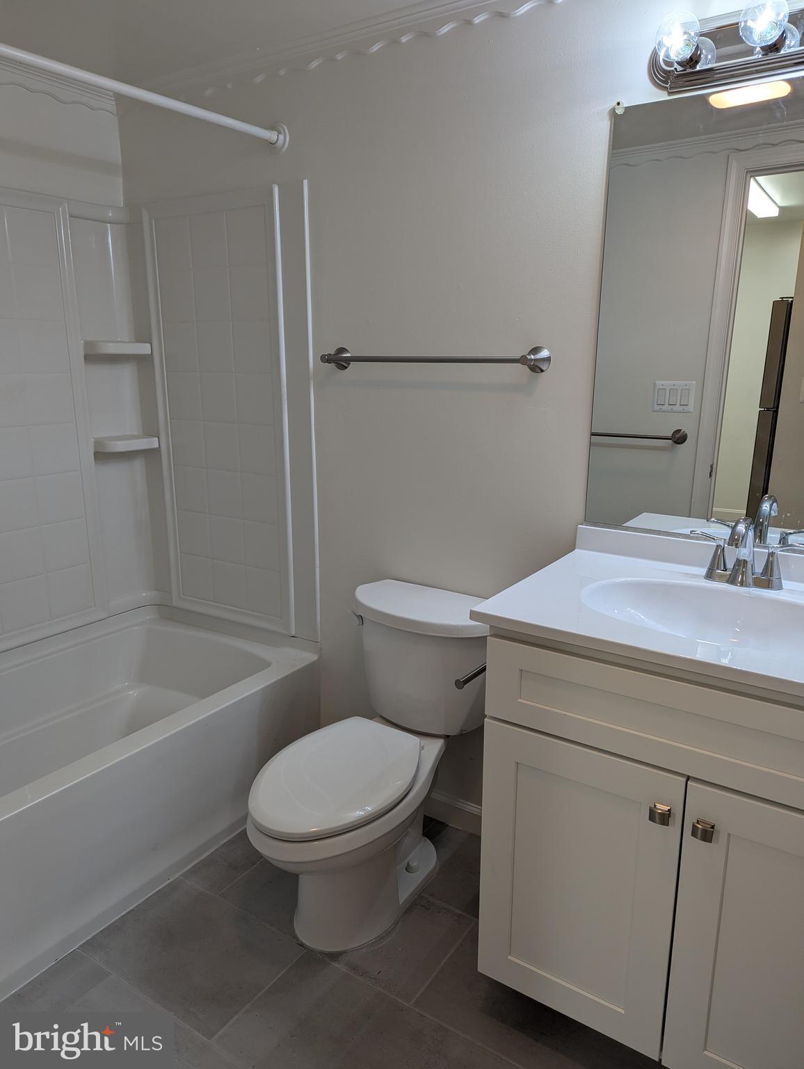 PONDS AT CENTREVILLE - Residential