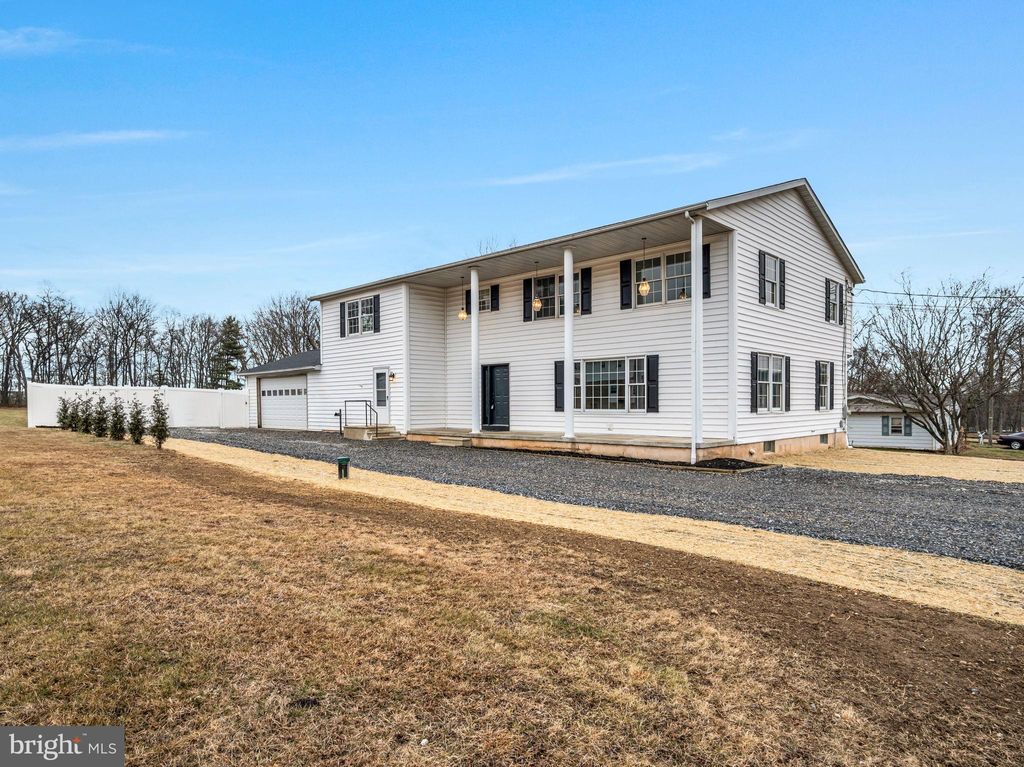 Photo of 7 Clear Springs Road, DILLSBURG, PA 17019 (MLS # PAYK2095170)