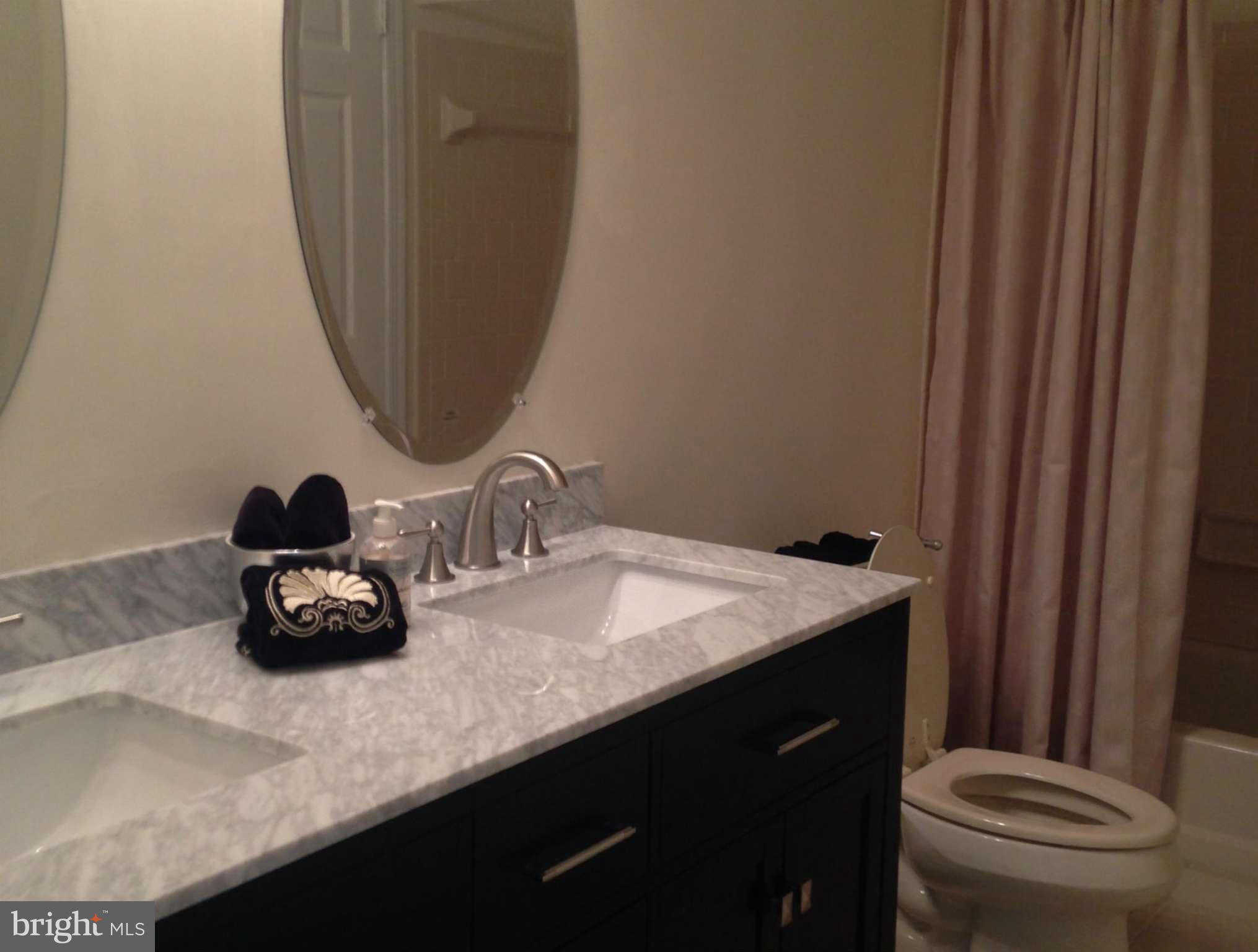 FOXBOROUGH FARMS - Residential