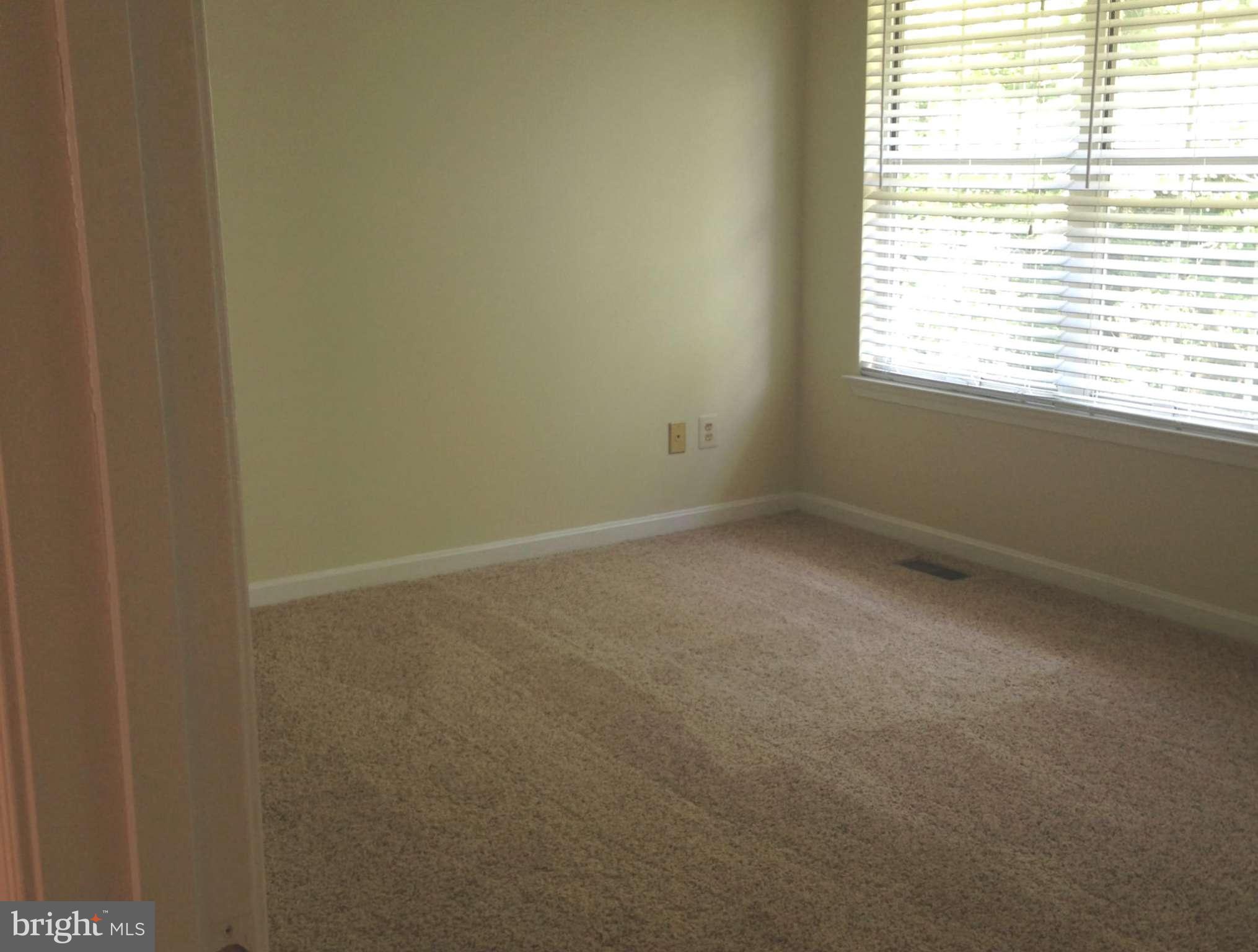 FOXBOROUGH FARMS - Residential