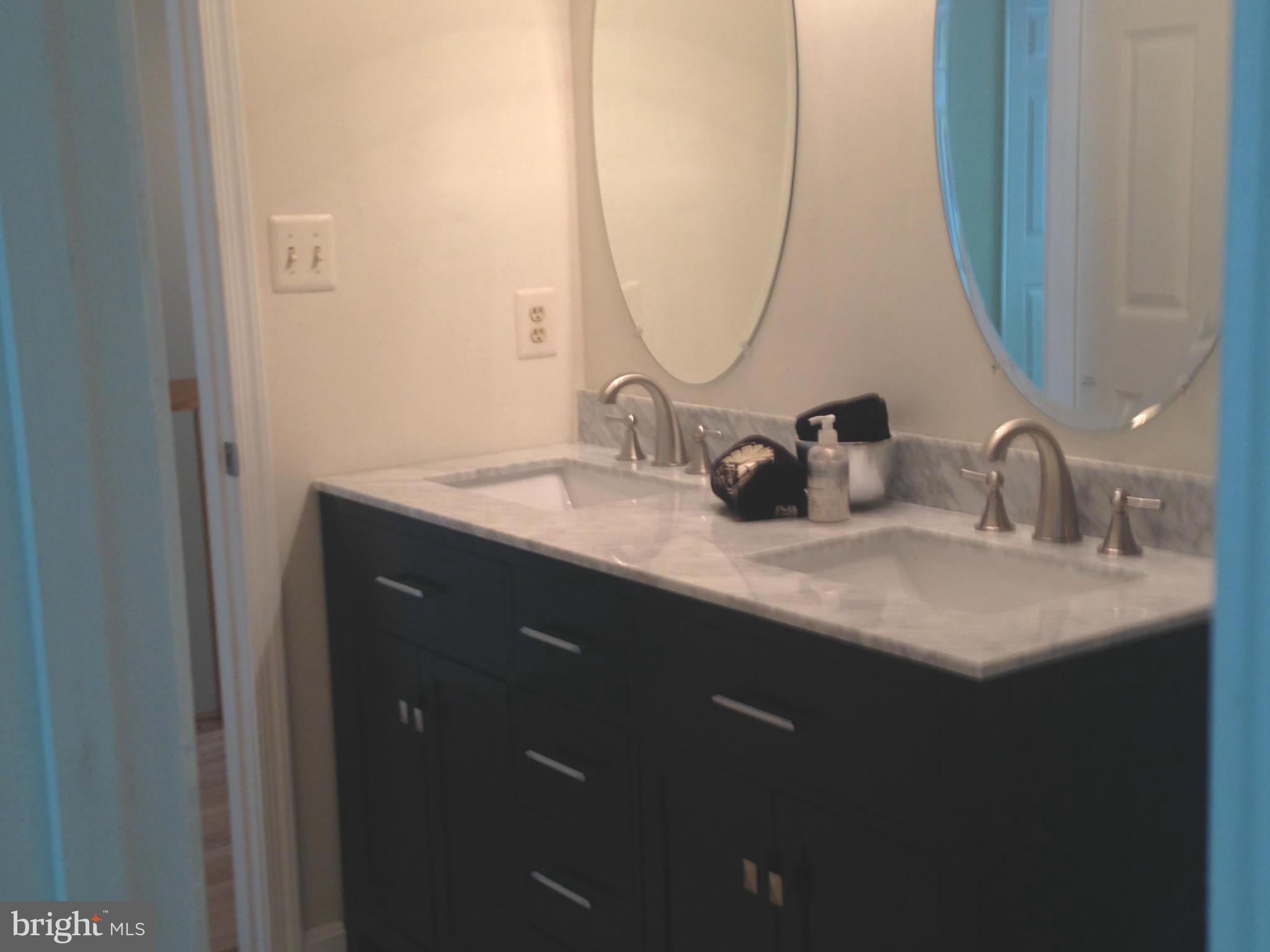 FOXBOROUGH FARMS - Residential