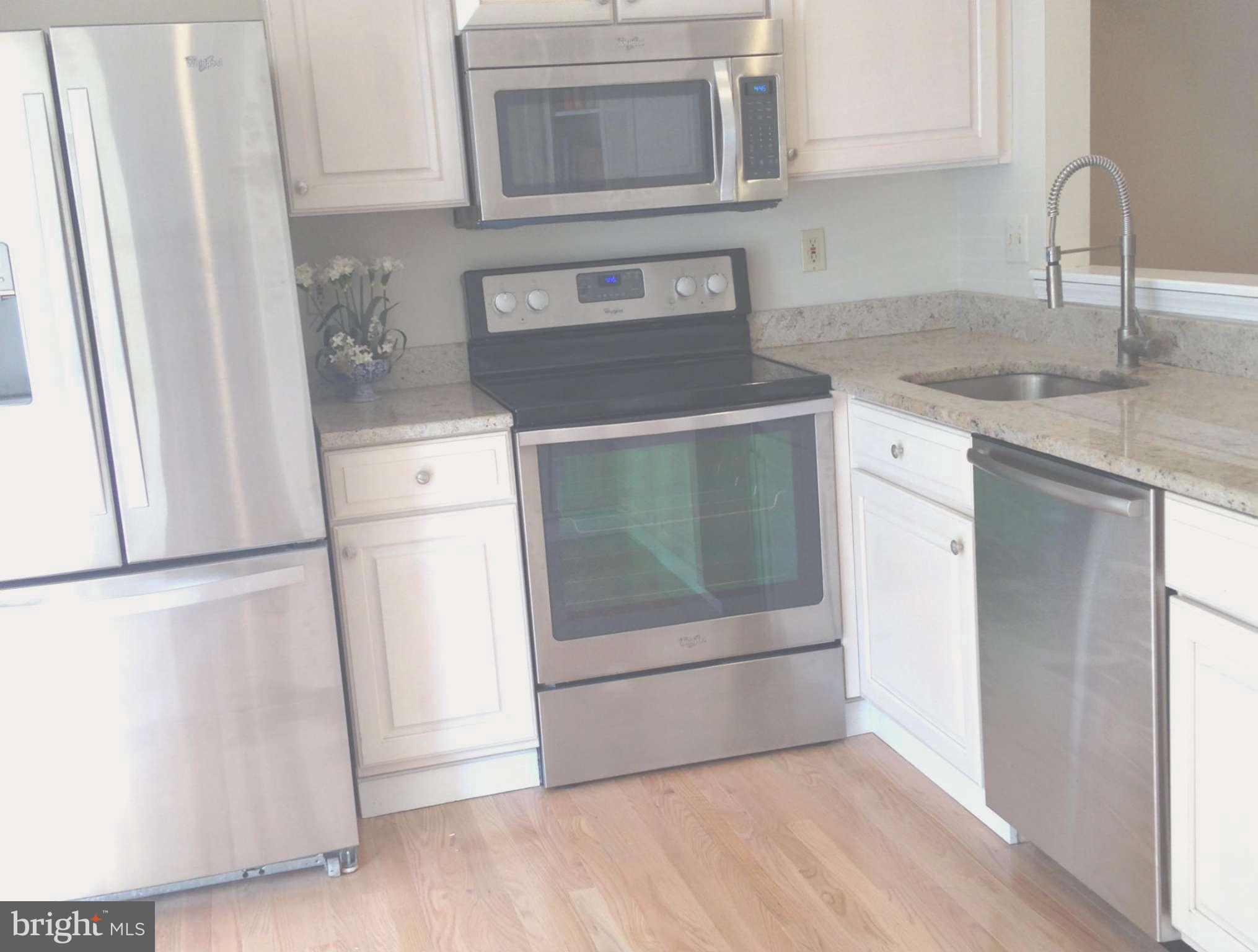 FOXBOROUGH FARMS - Residential