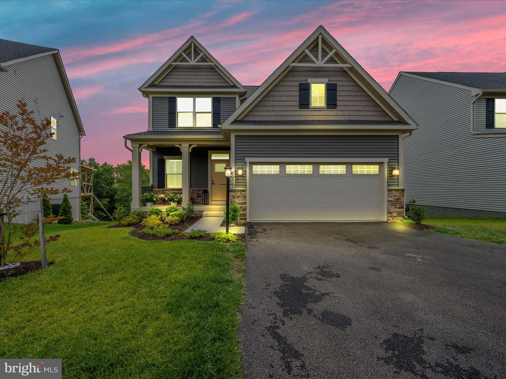 LAKE LINGANORE - Residential