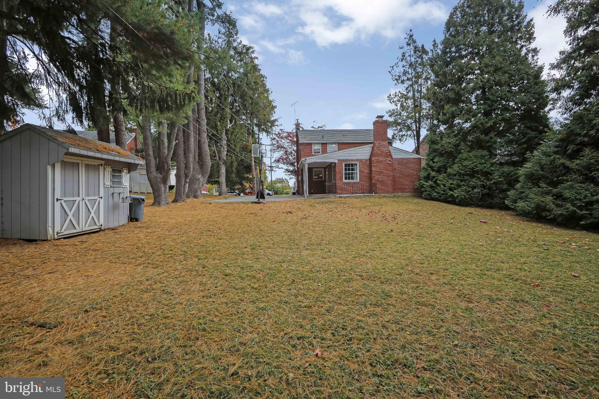 ROLLING GREEN - Residential Lease