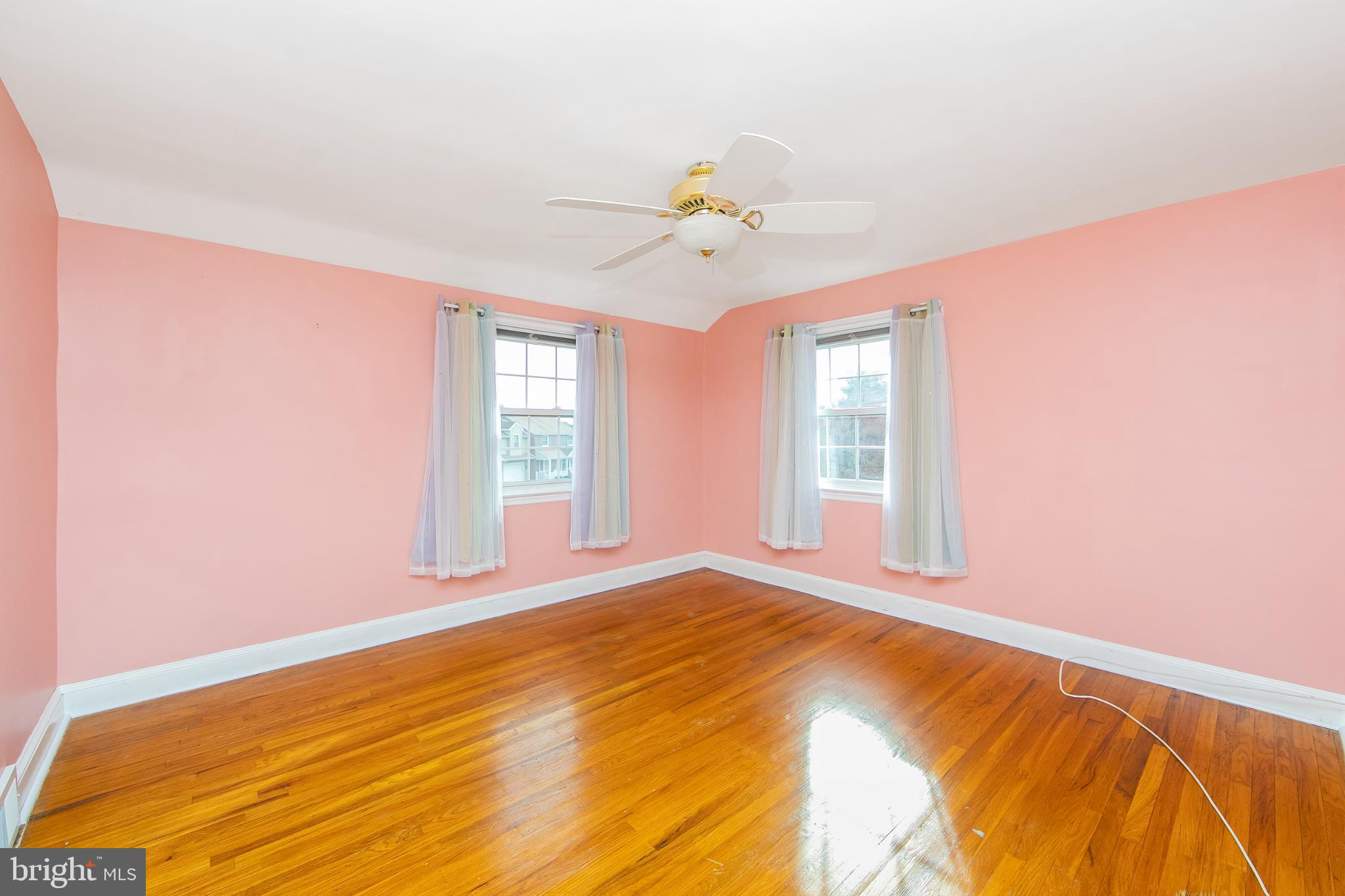 ROLLING GREEN - Residential Lease