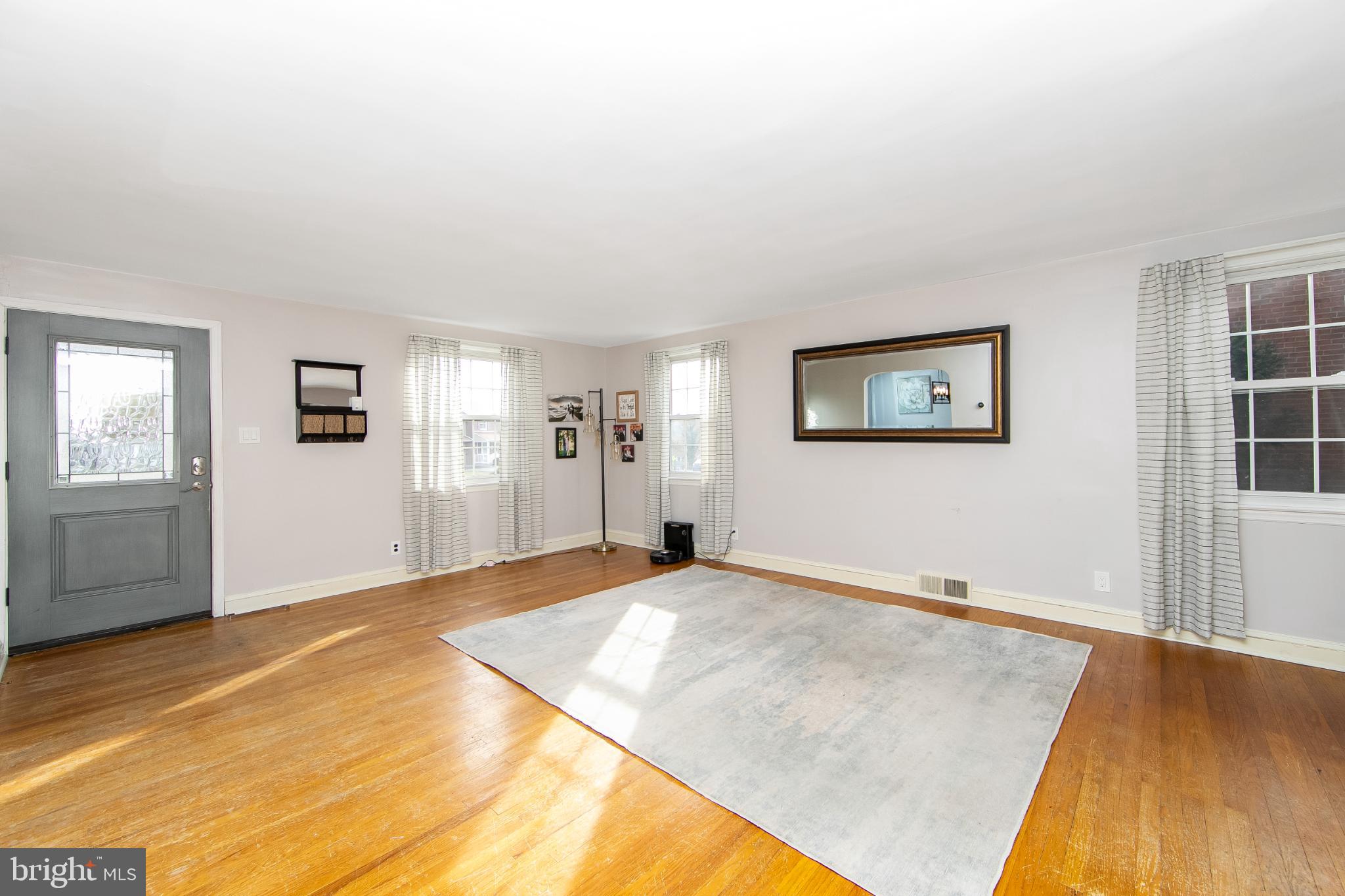 ROLLING GREEN - Residential Lease