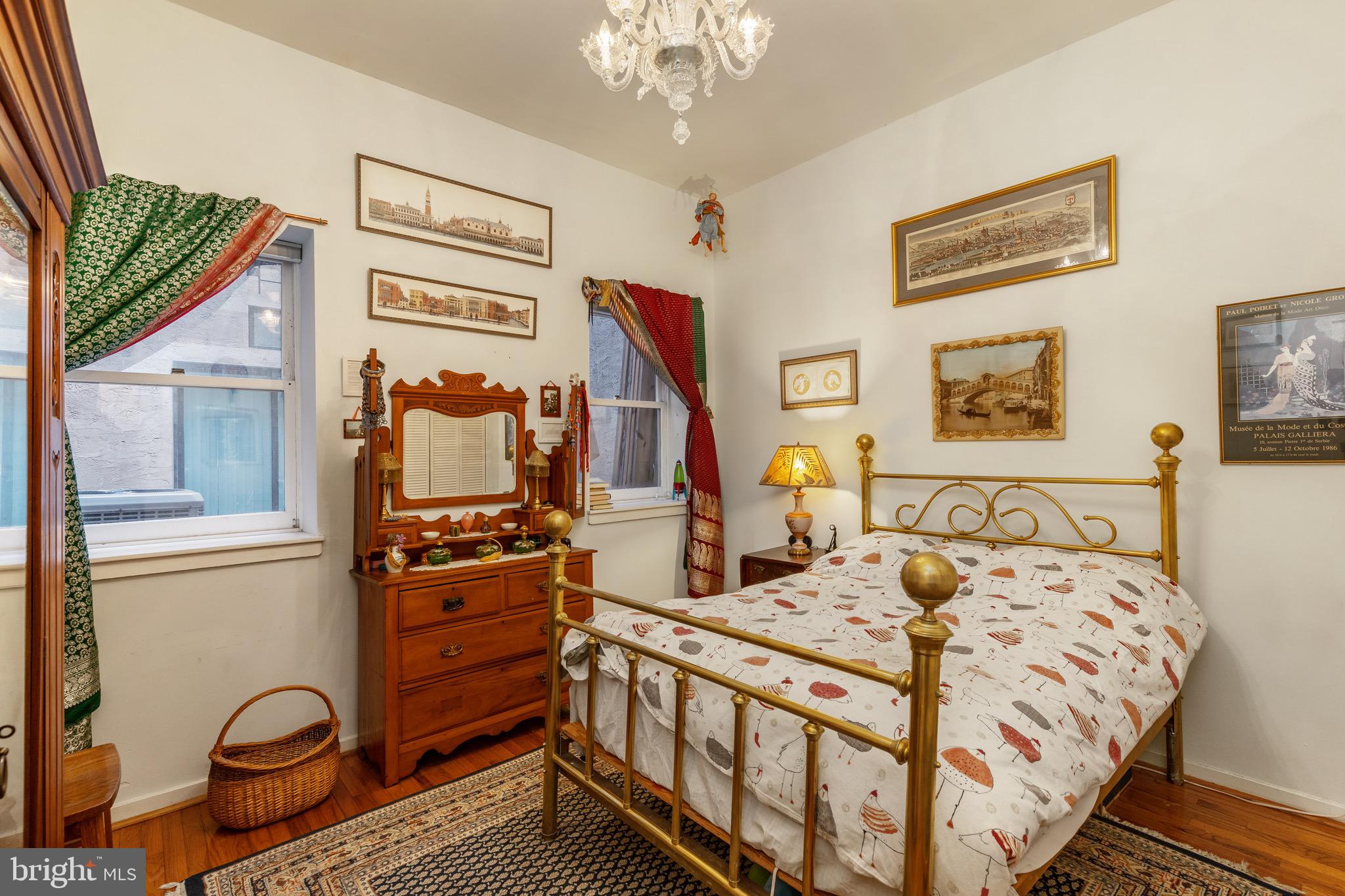 OLD CITY - Residential