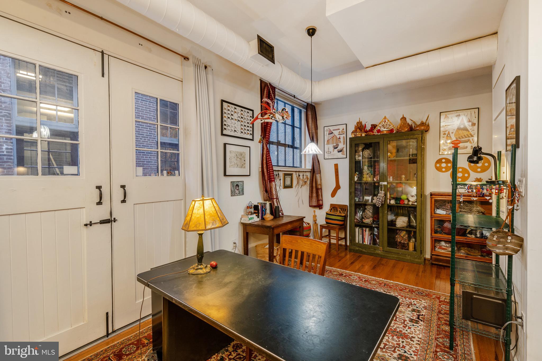 OLD CITY - Residential