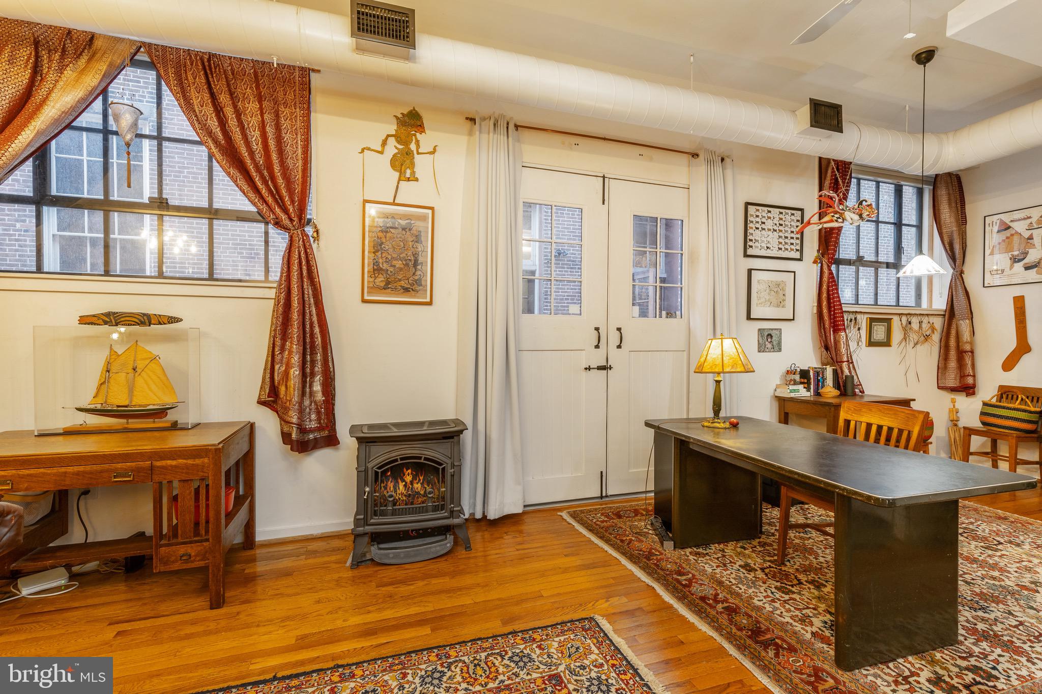 OLD CITY - Residential