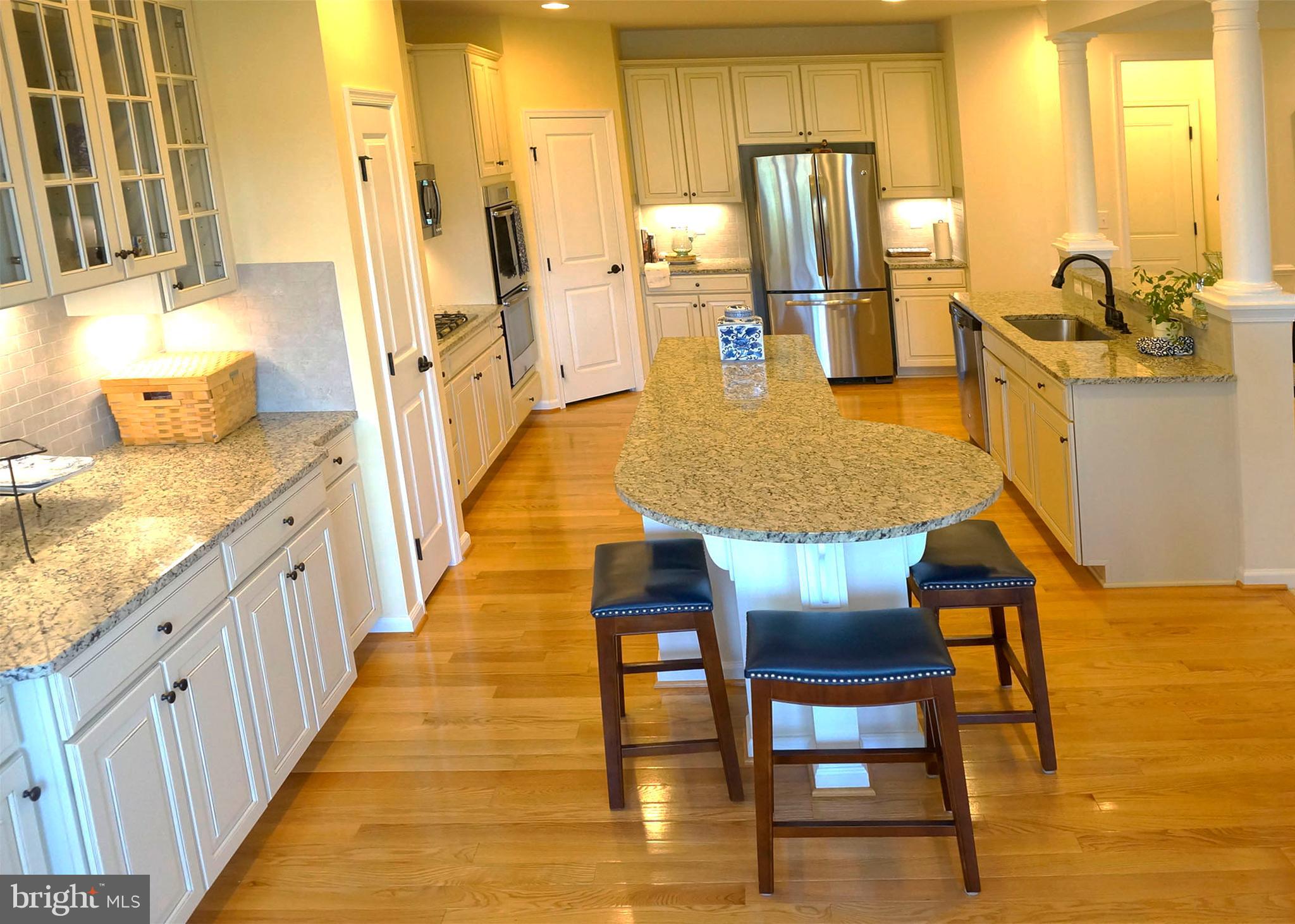 EAGLES POINTE WEST - Residential