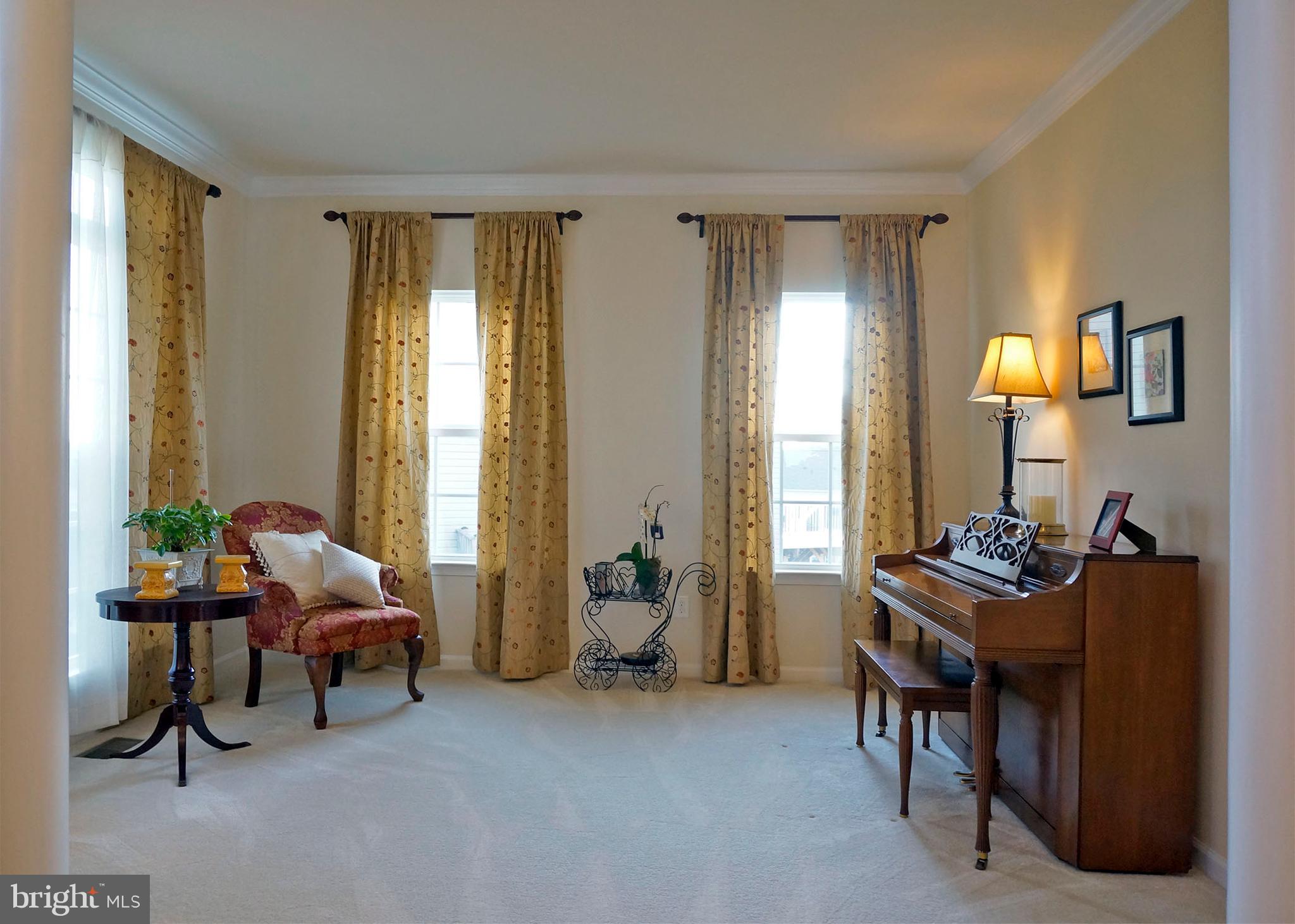 EAGLES POINTE WEST - Residential