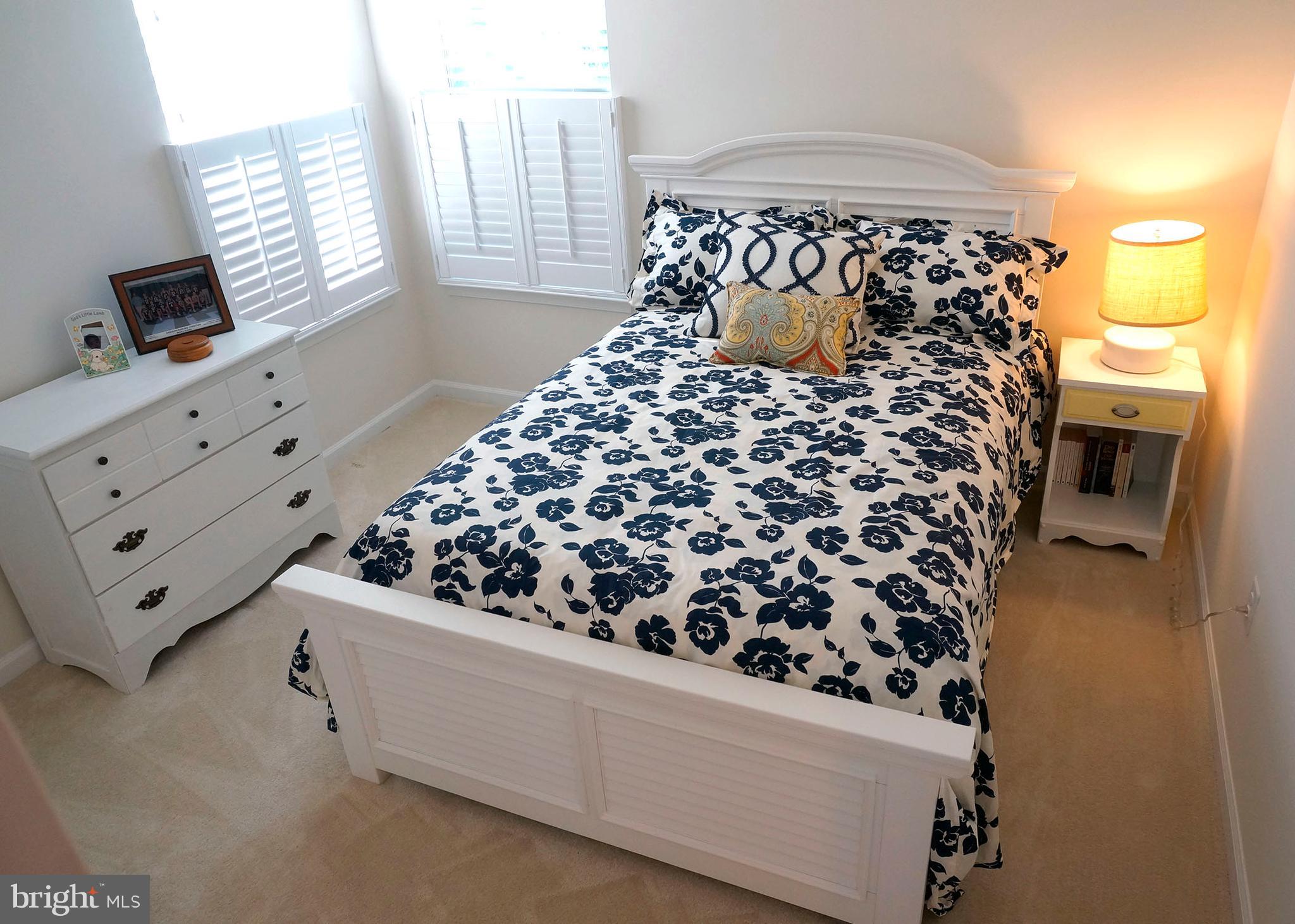 EAGLES POINTE WEST - Residential