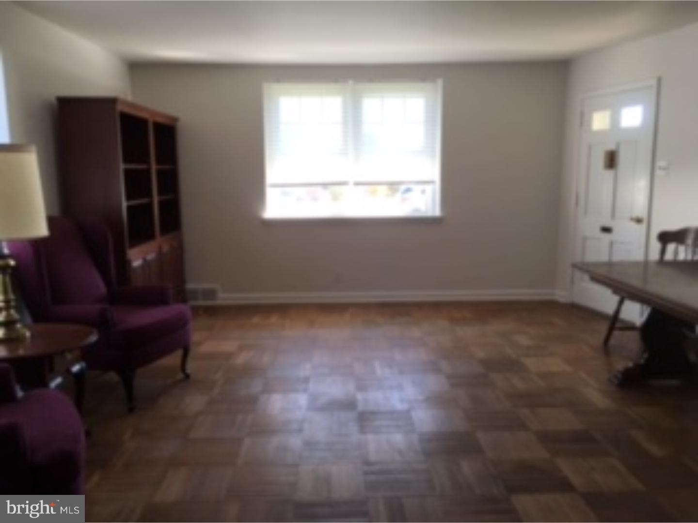 BUSTLETON - Residential