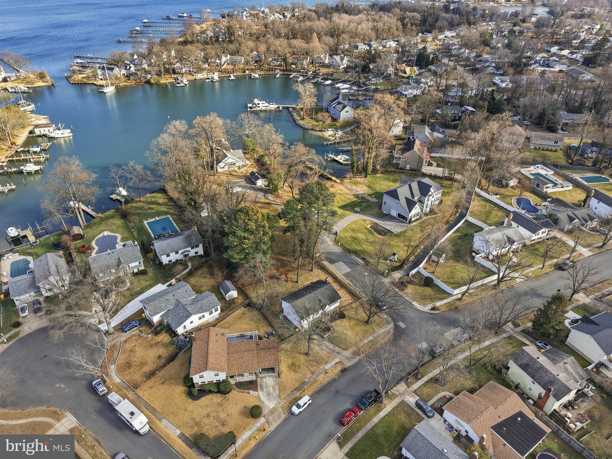 SPRIGGS COVE - Residential