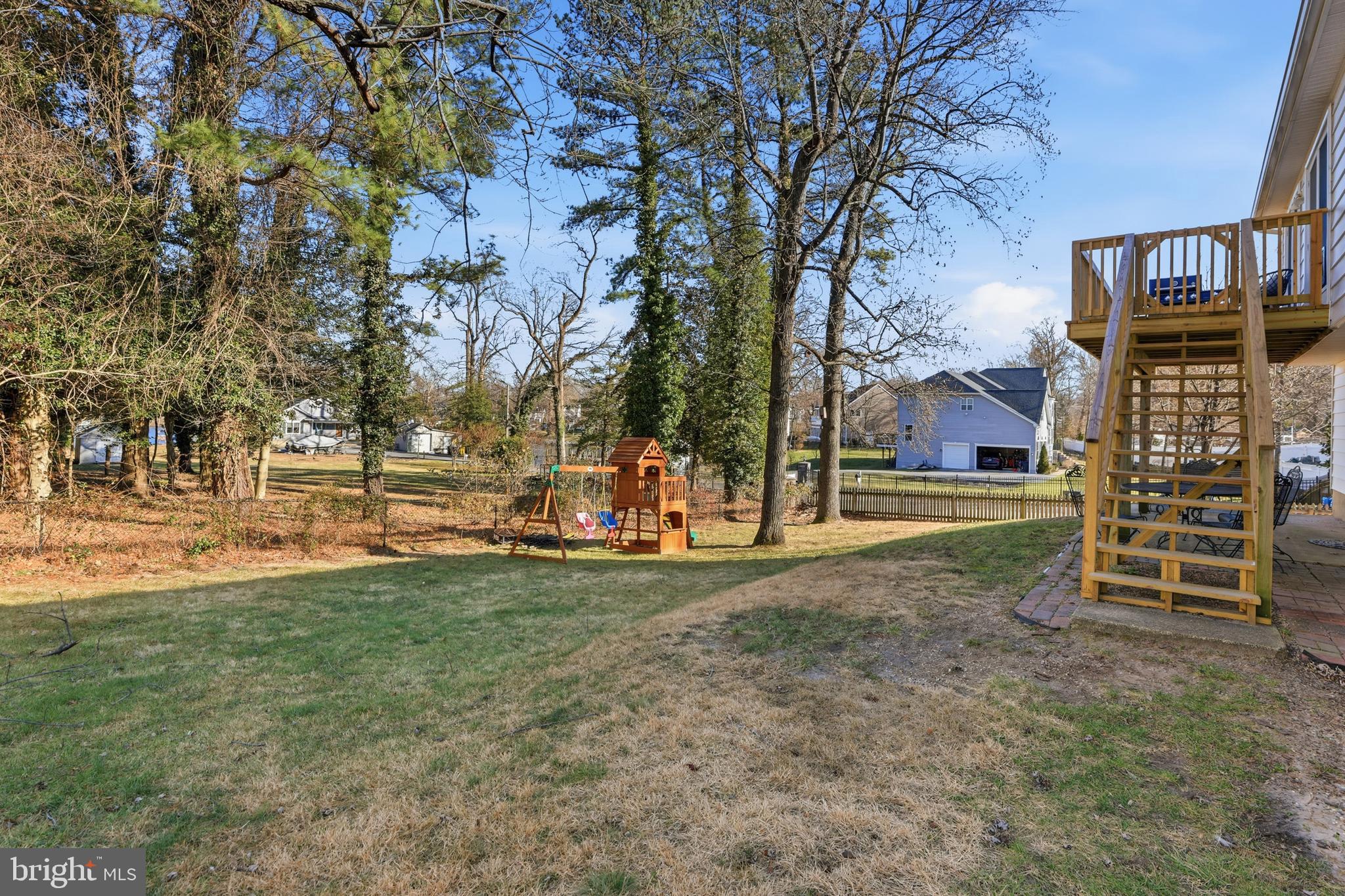 SPRIGGS COVE - Residential