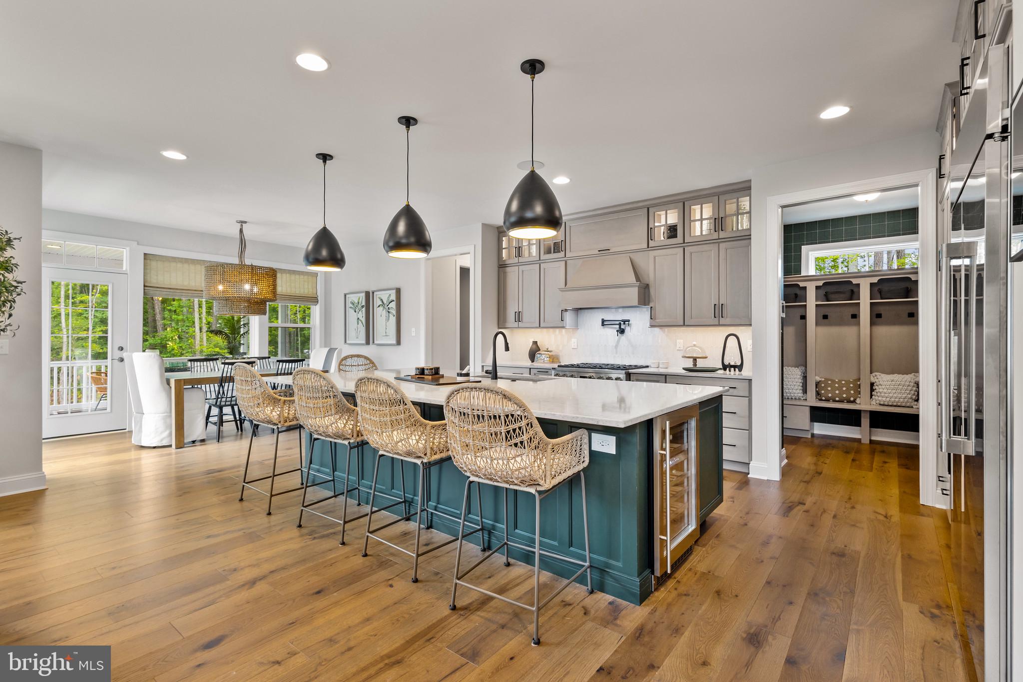 BRENTWOOD - Residential