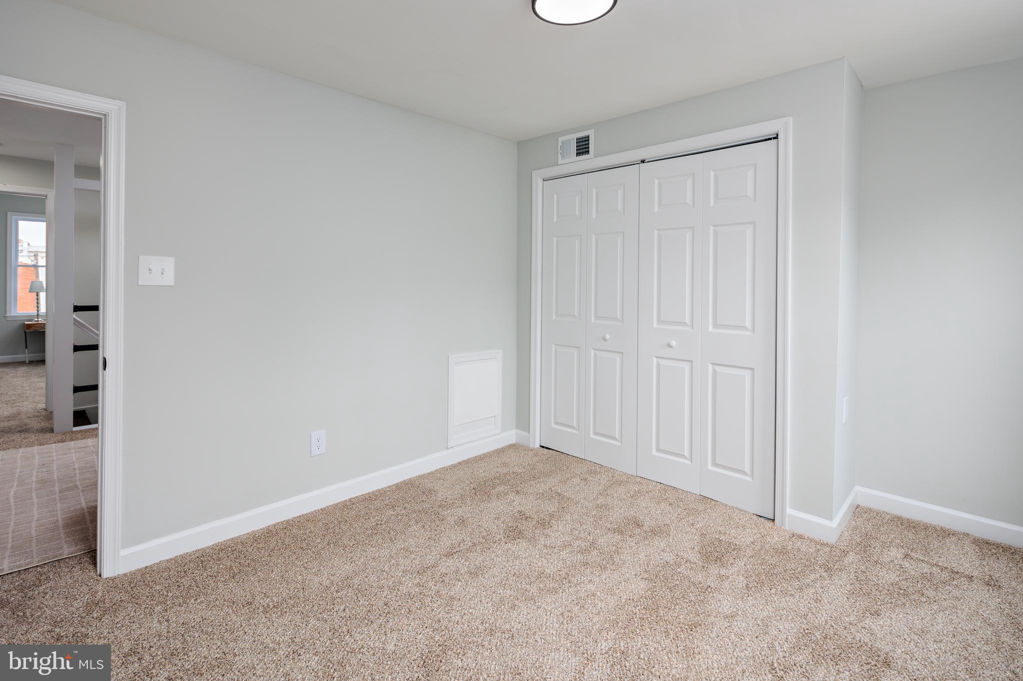 GREEKTOWN - Residential