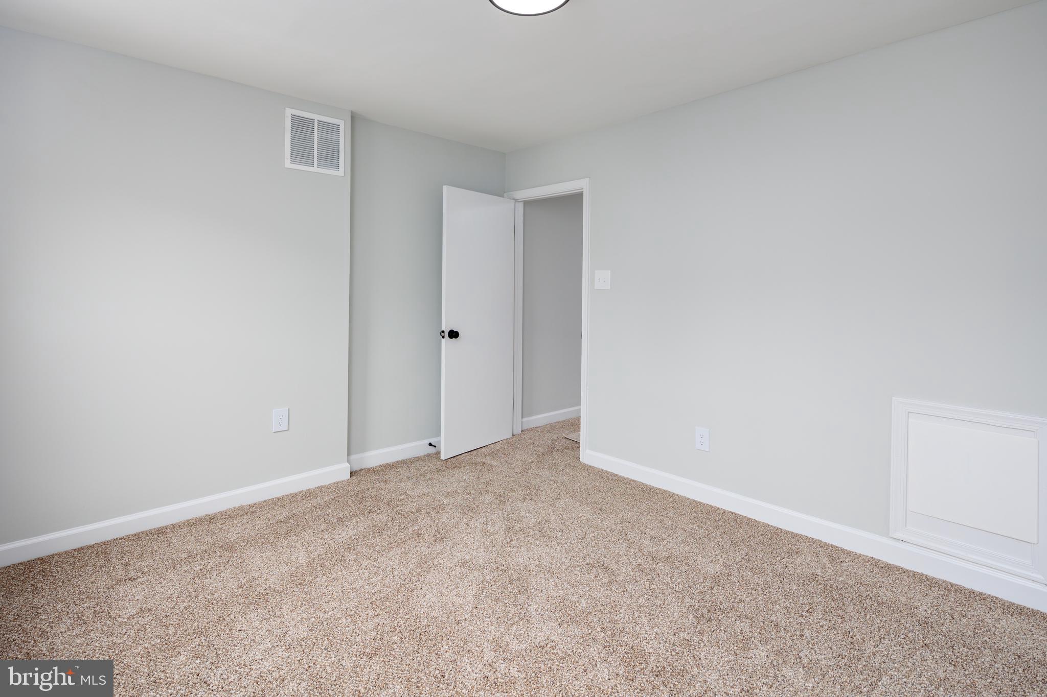 GREEKTOWN - Residential