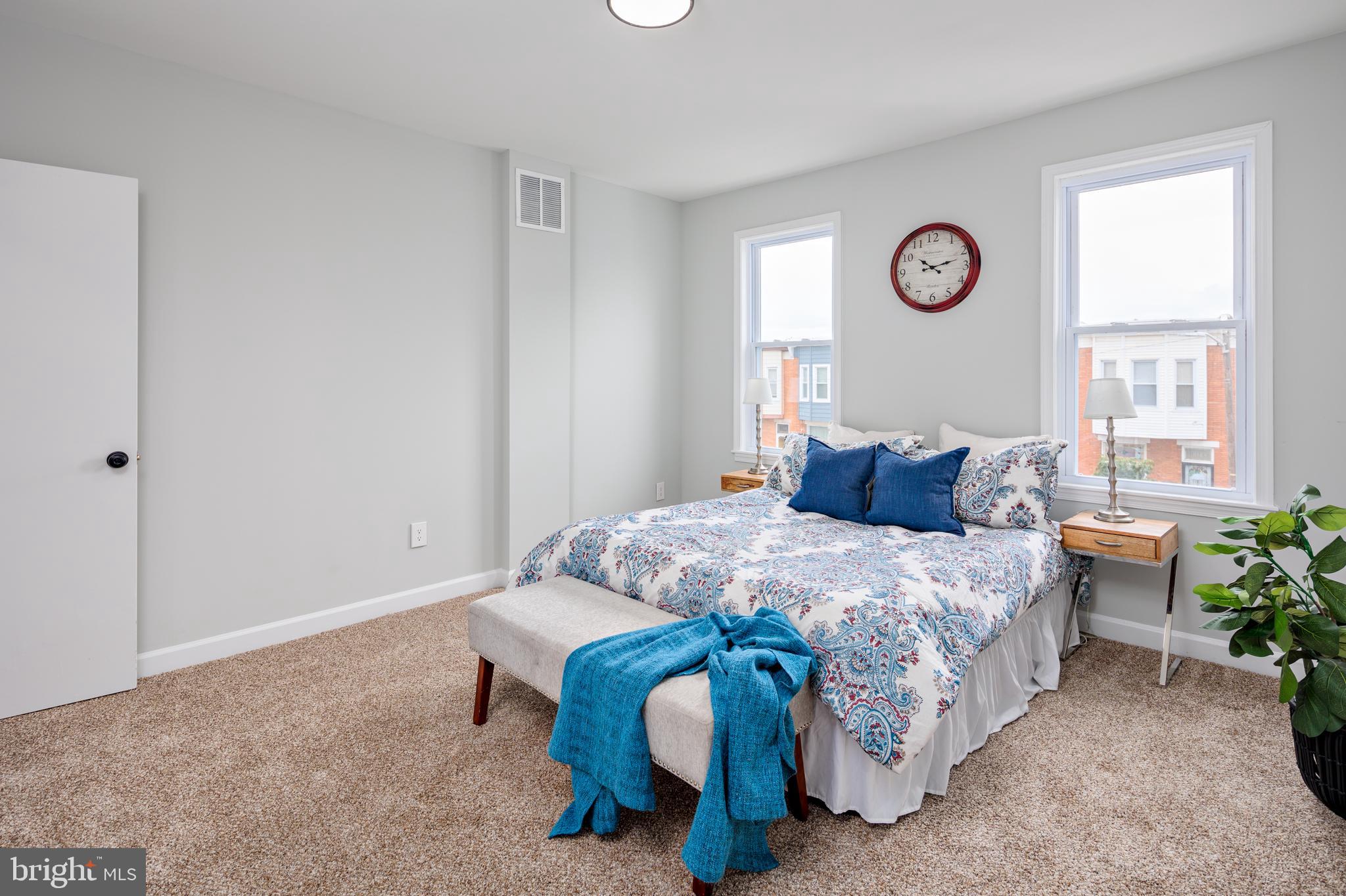 GREEKTOWN - Residential