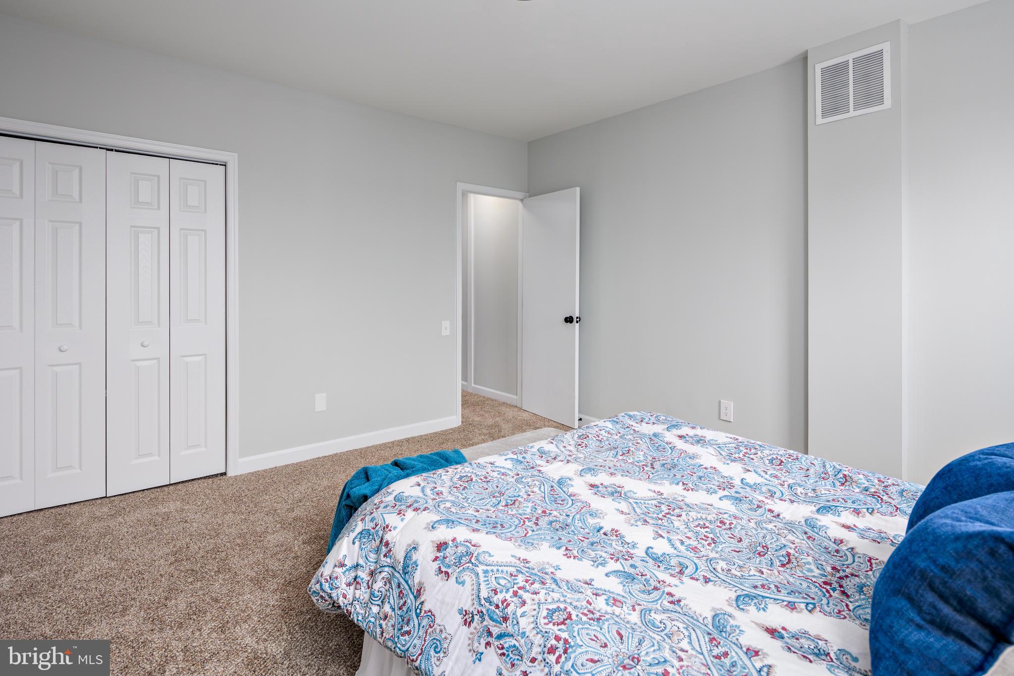 GREEKTOWN - Residential