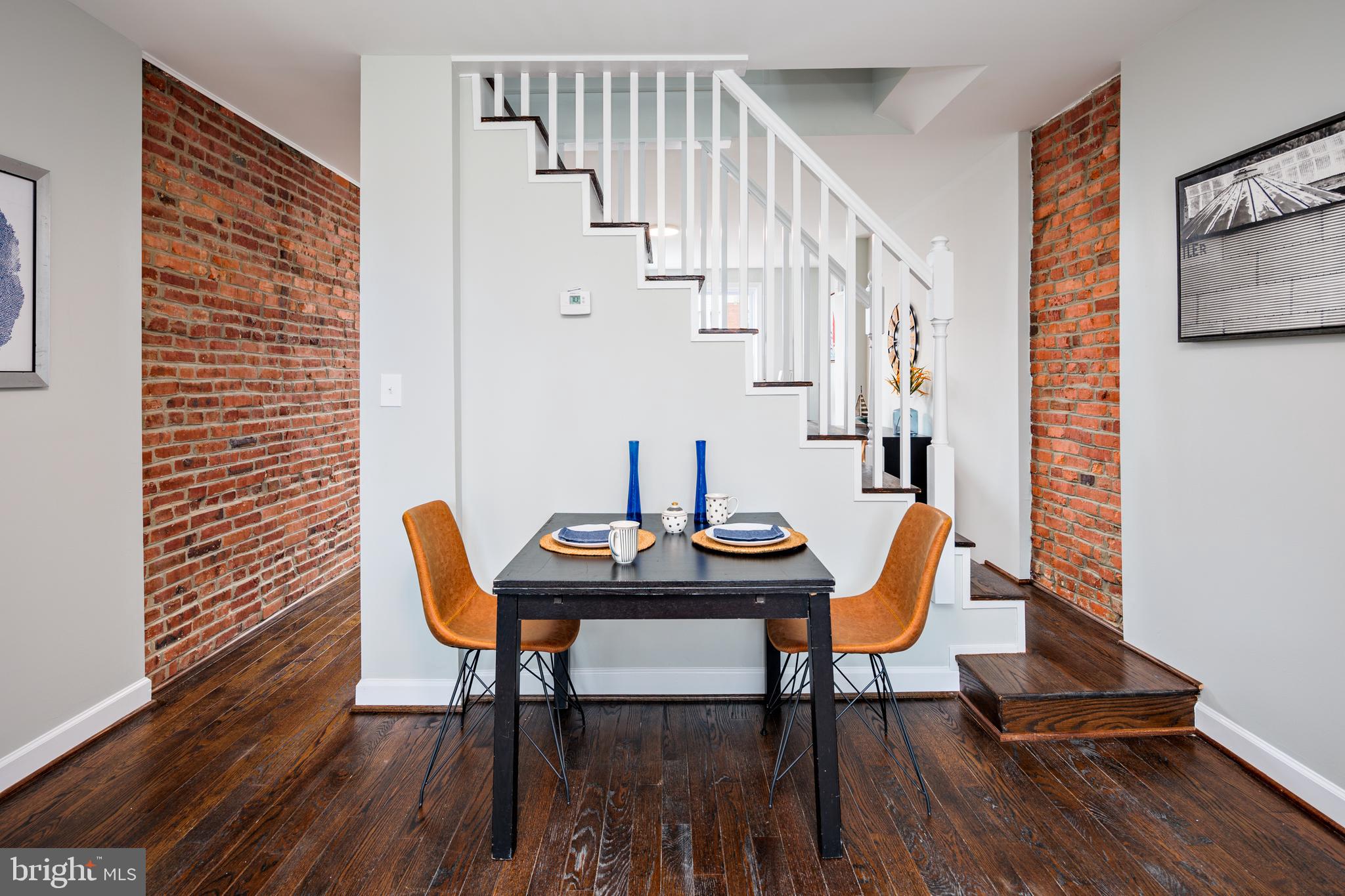 GREEKTOWN - Residential