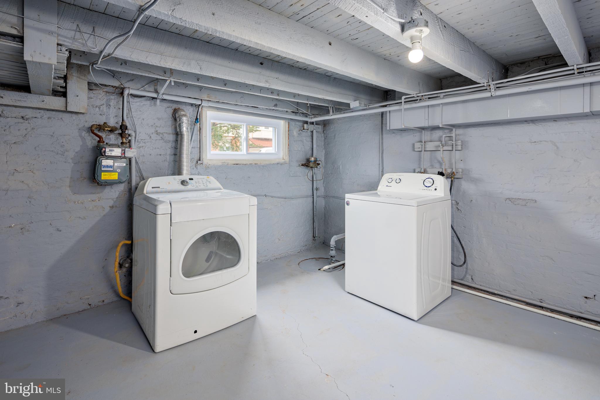 GREEKTOWN - Residential