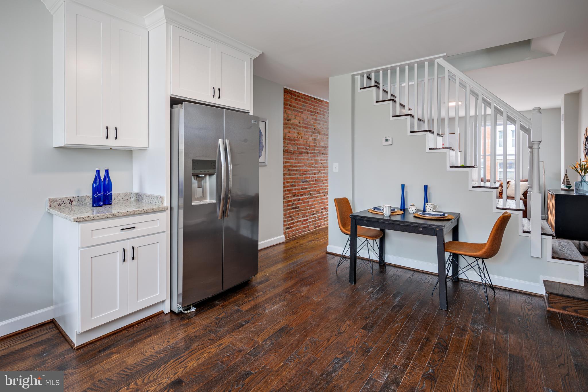 GREEKTOWN - Residential