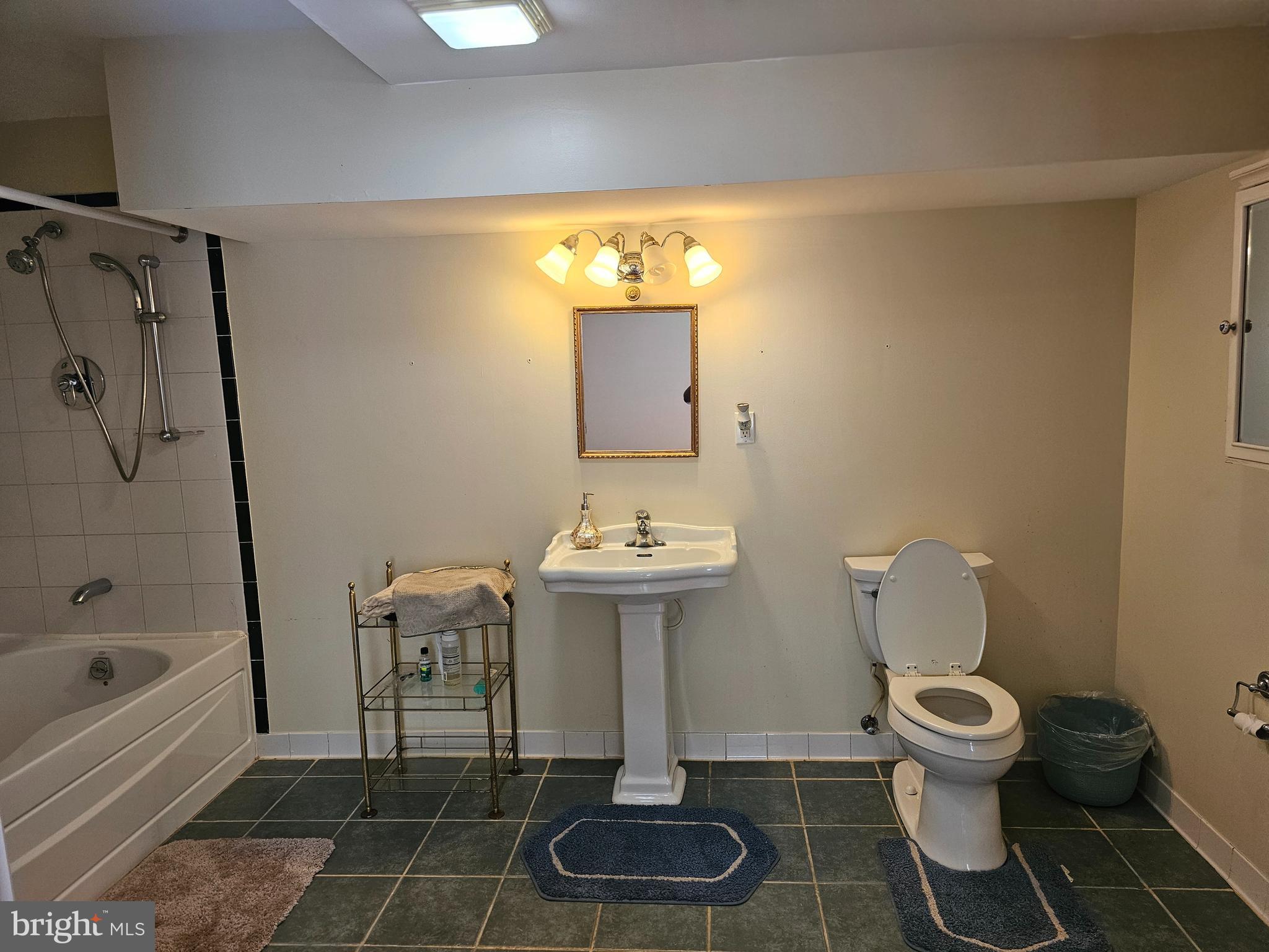 MARLEIGH - Residential Lease