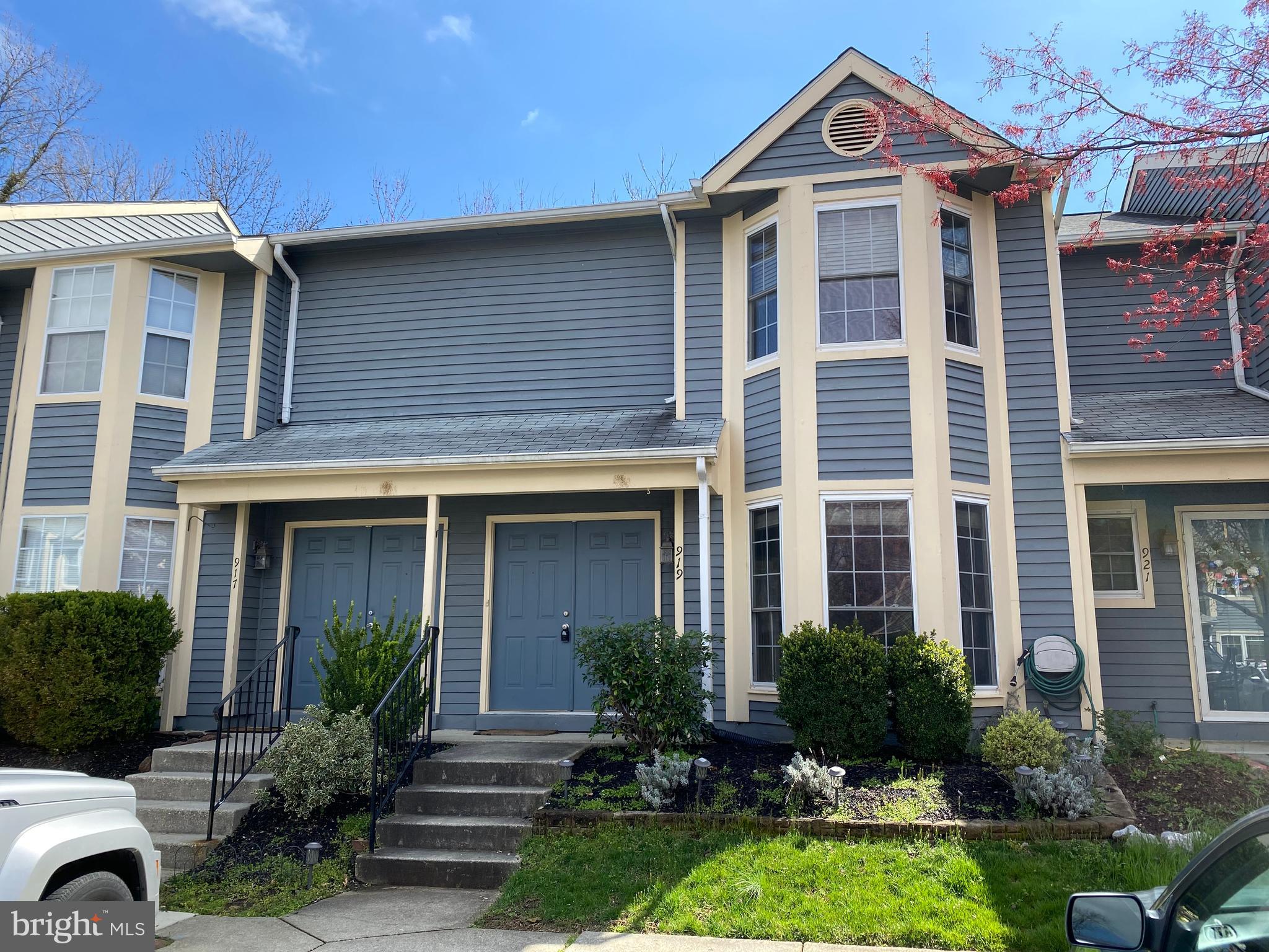 MARINERS LANDING - Residential Lease