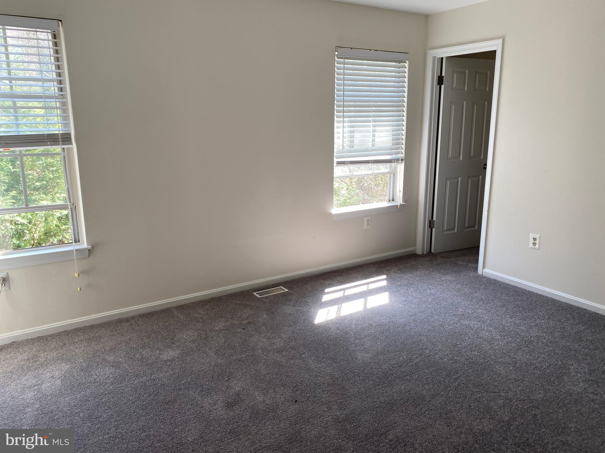 MARINERS LANDING - Residential Lease