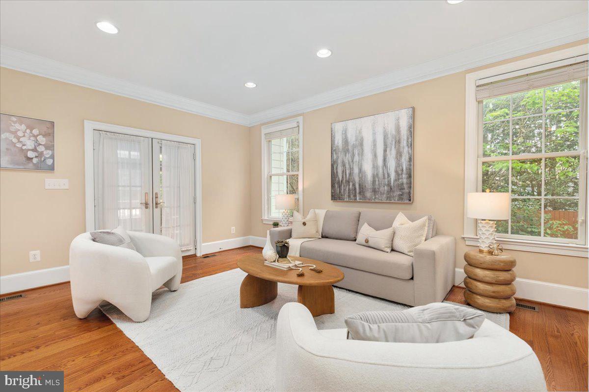 SLEEPY HOLLOW - Residential