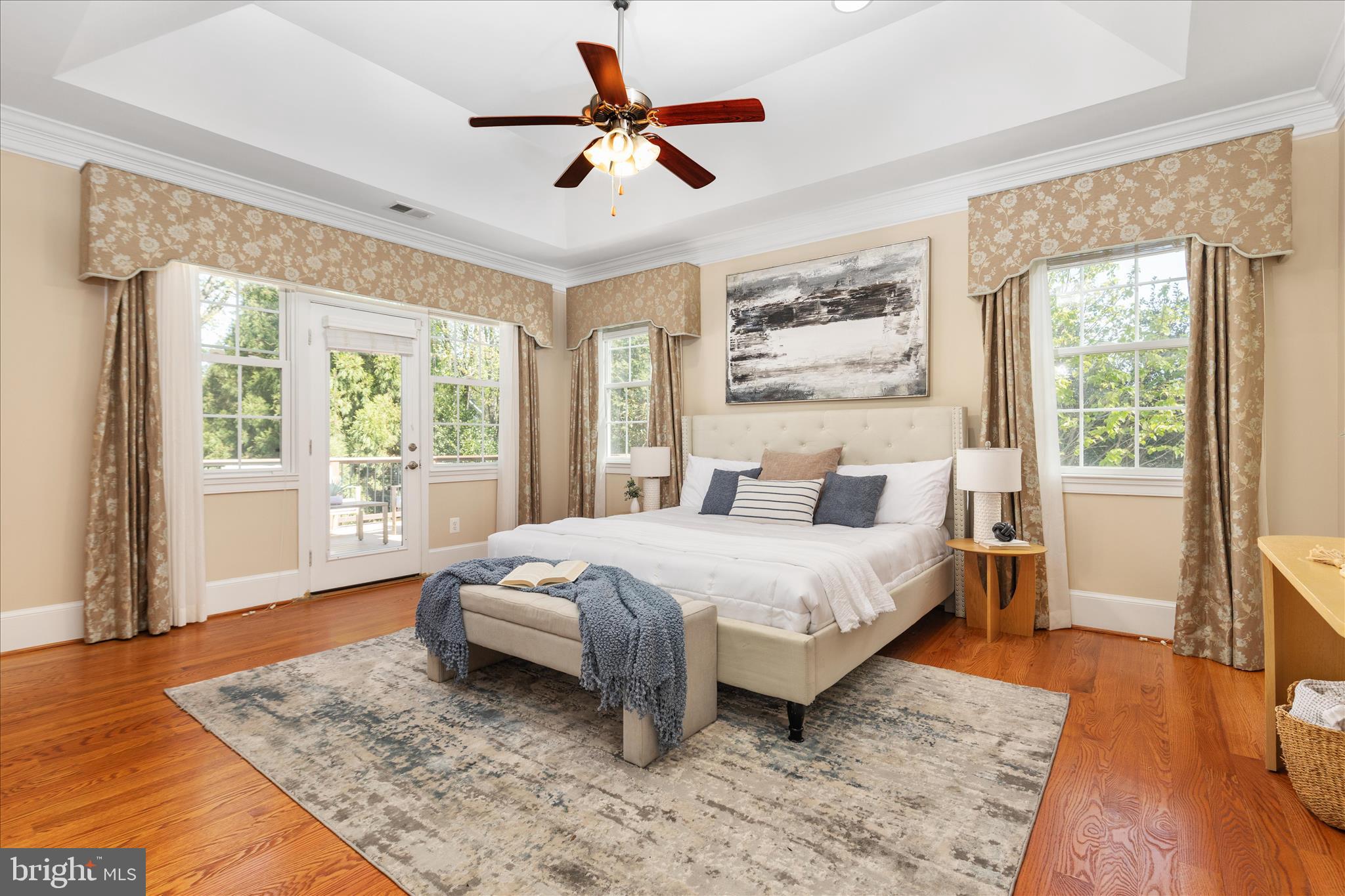 SLEEPY HOLLOW - Residential