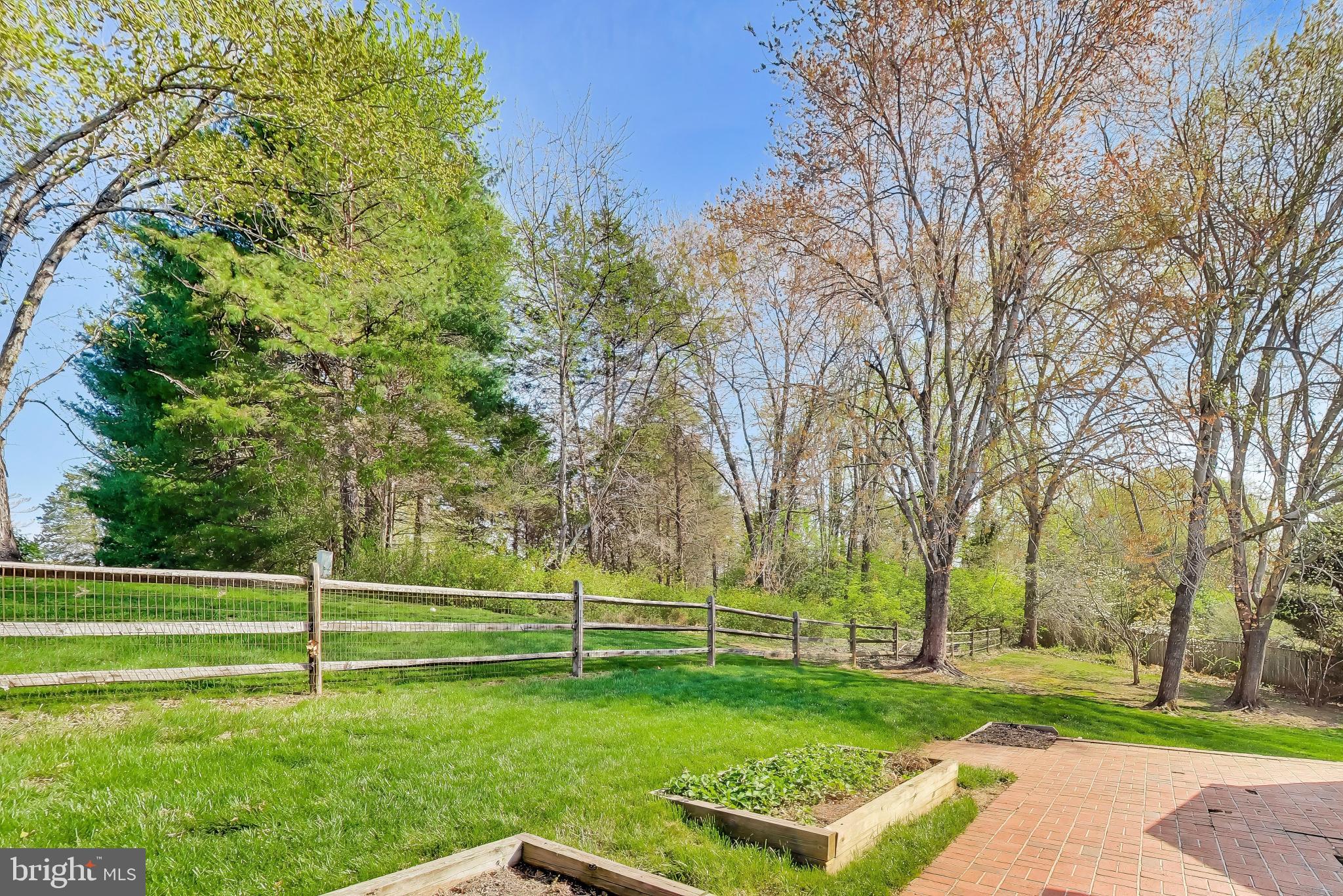 FOX HERITAGE - Residential