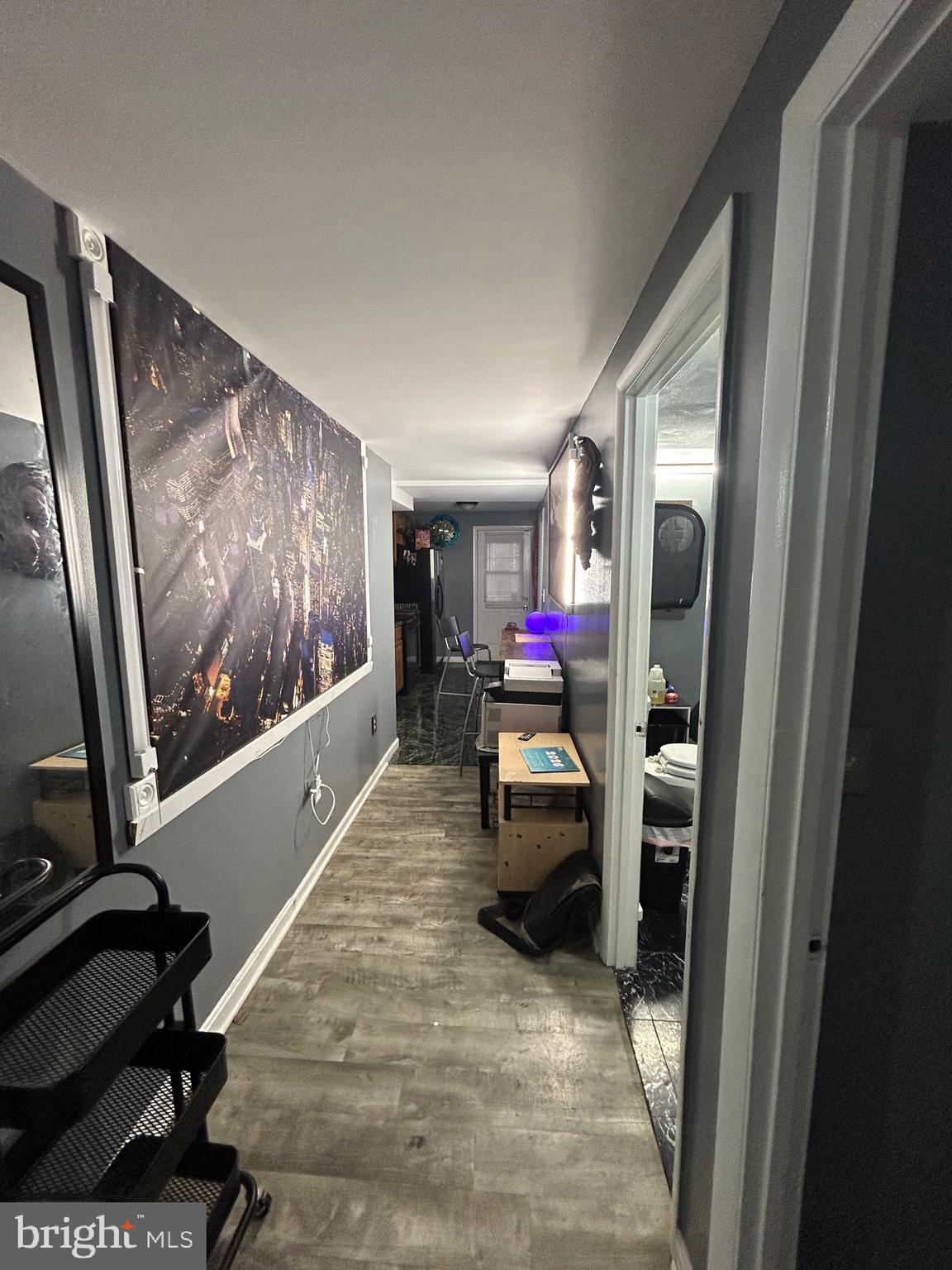 PRINCETON SQUARE - Residential