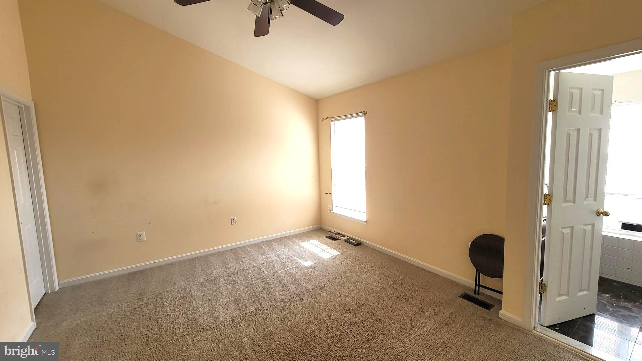 WELLINGTON TRACE - Residential Lease