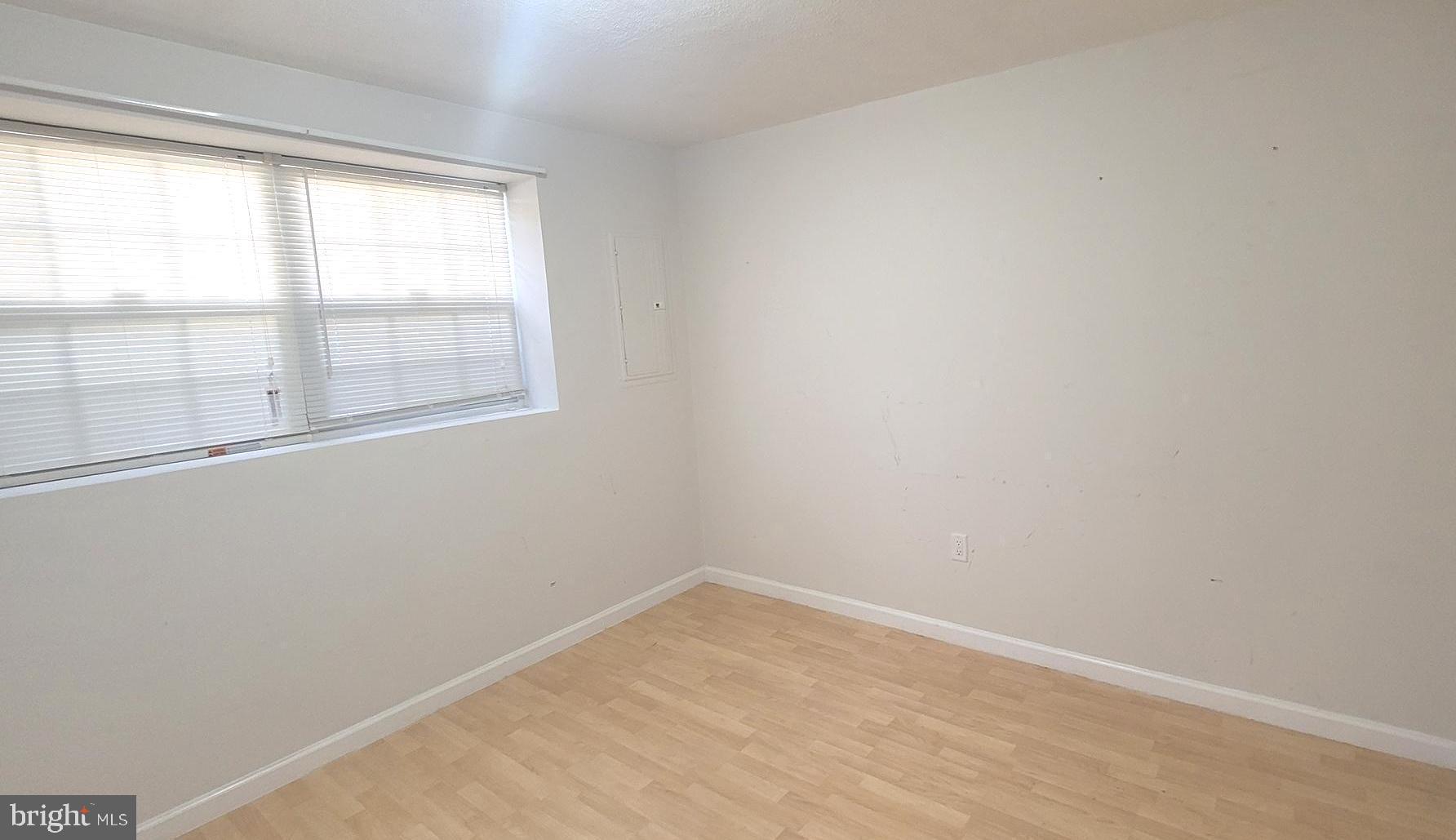 WELLINGTON TRACE - Residential Lease