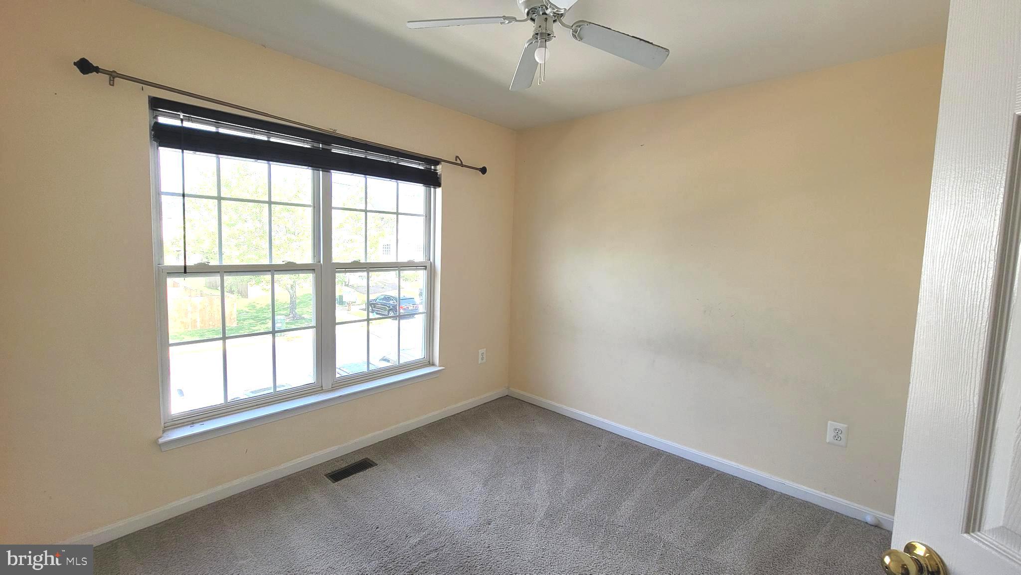 WELLINGTON TRACE - Residential Lease