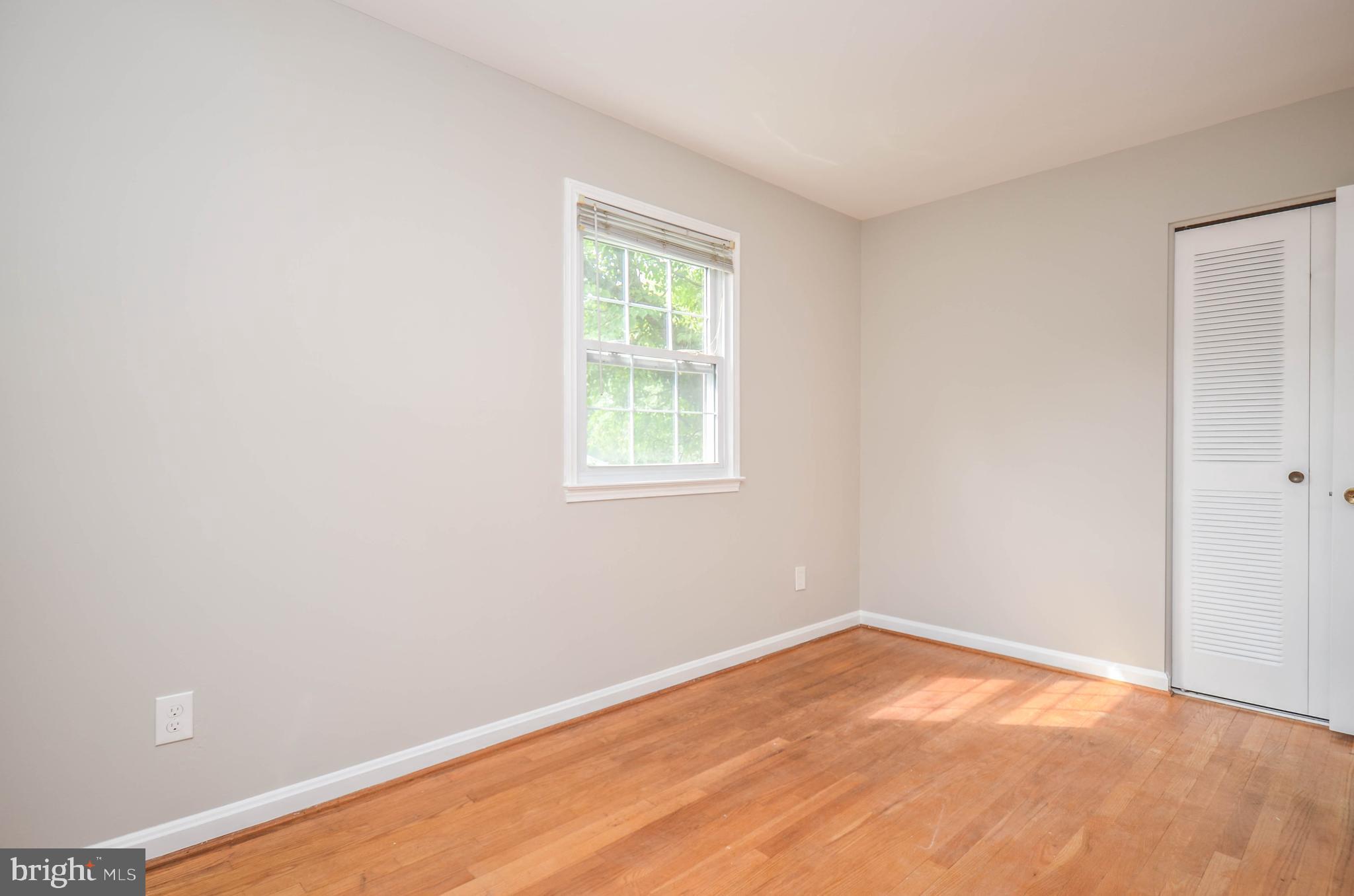 ROCK CREEK PALISADES - Residential Lease