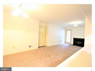 WATERS EDGE - Residential Lease