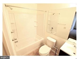 WATERS EDGE - Residential Lease