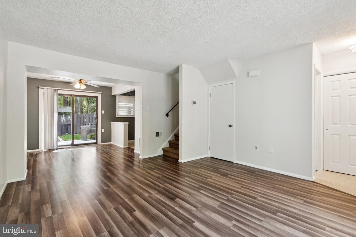 31 SYCAMORE COURT