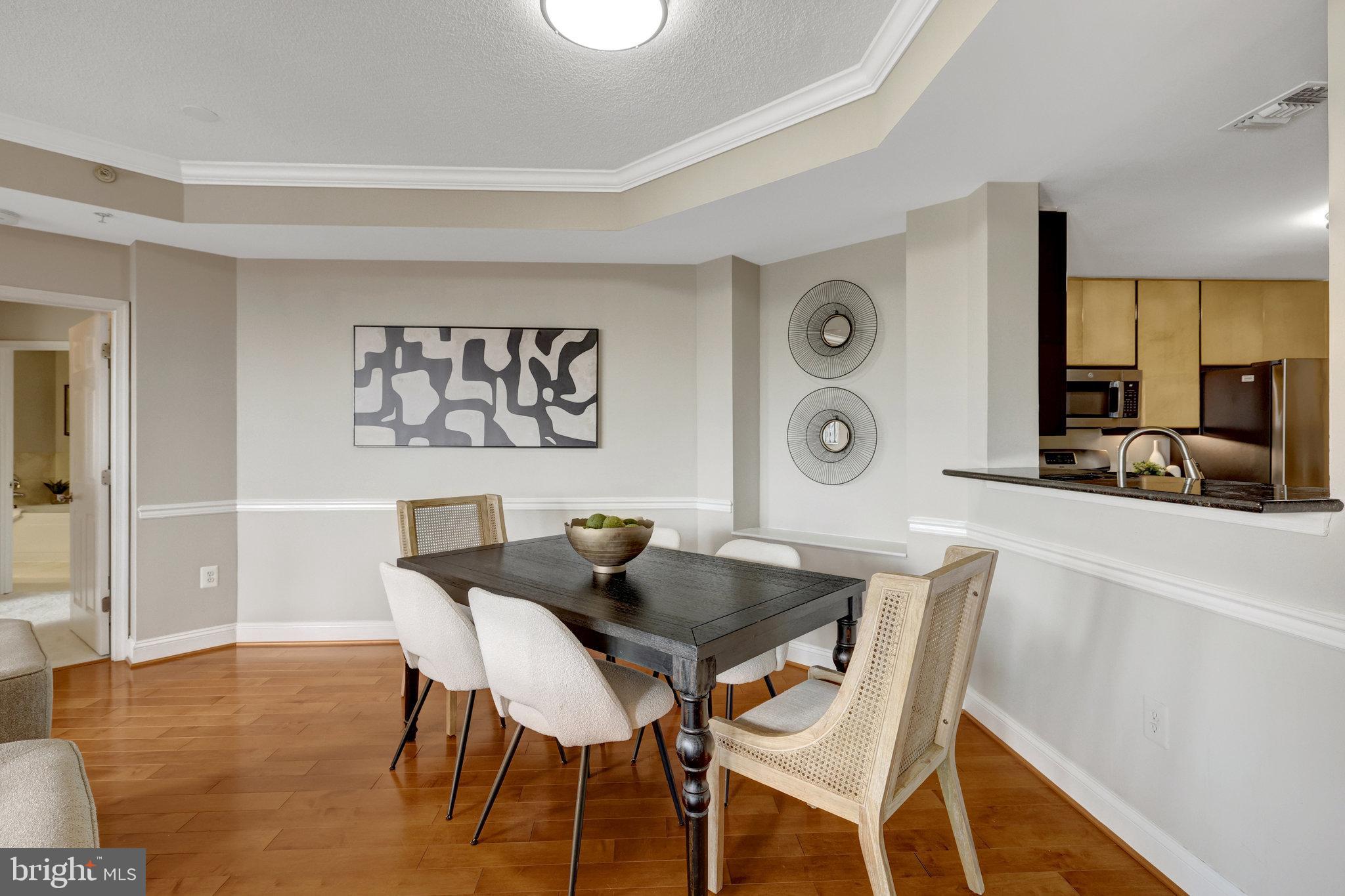 STRATFORD HOUSE - Residential