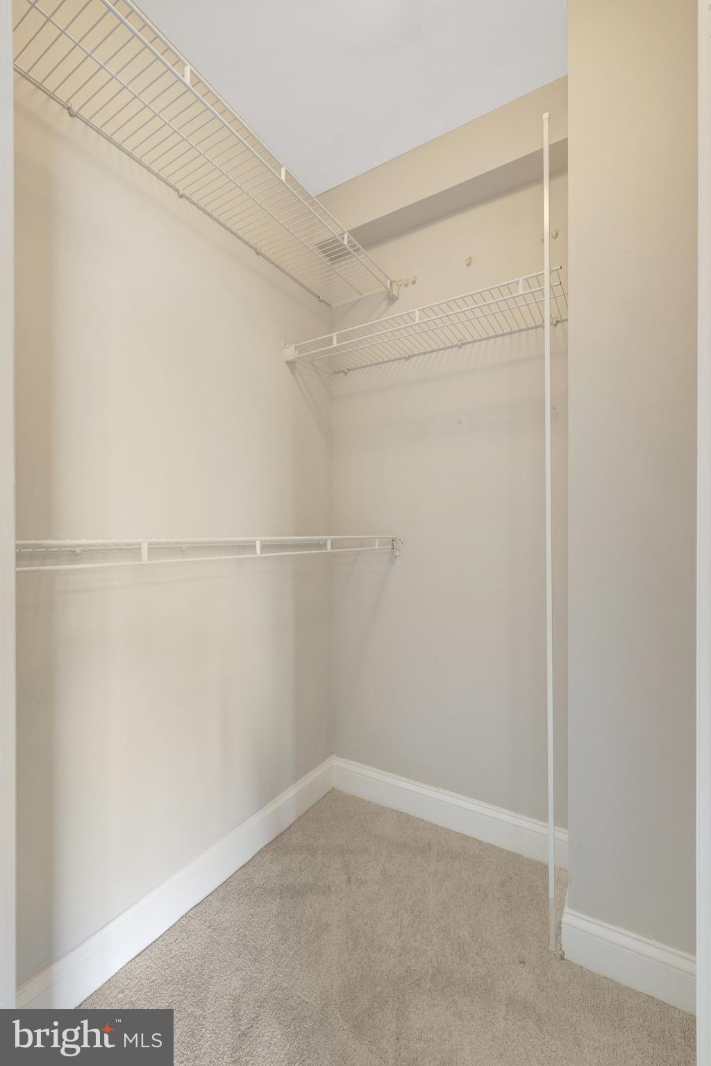 STRATFORD HOUSE - Residential