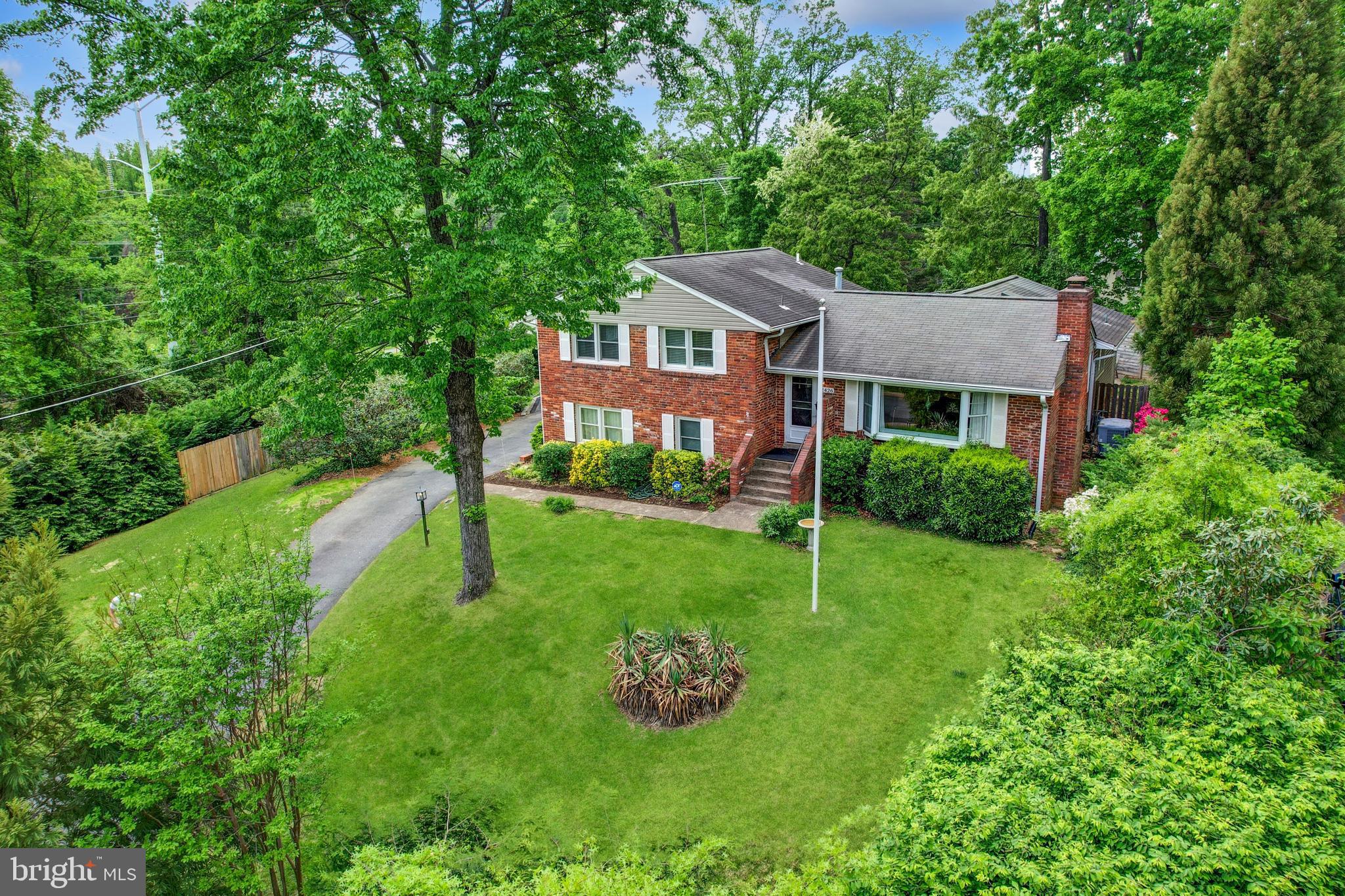 FALLS HILL - Residential