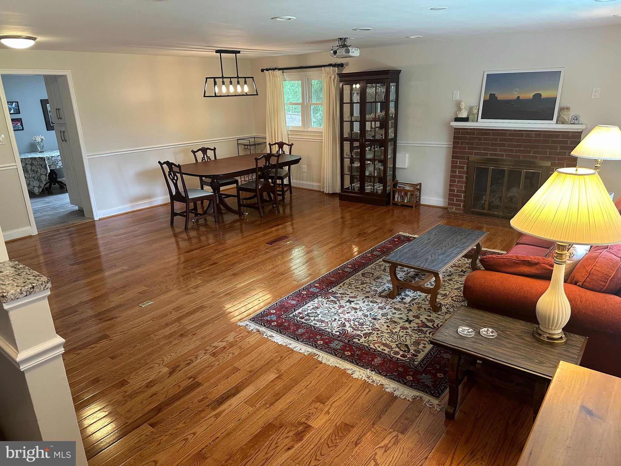 FALLS HILL - Residential