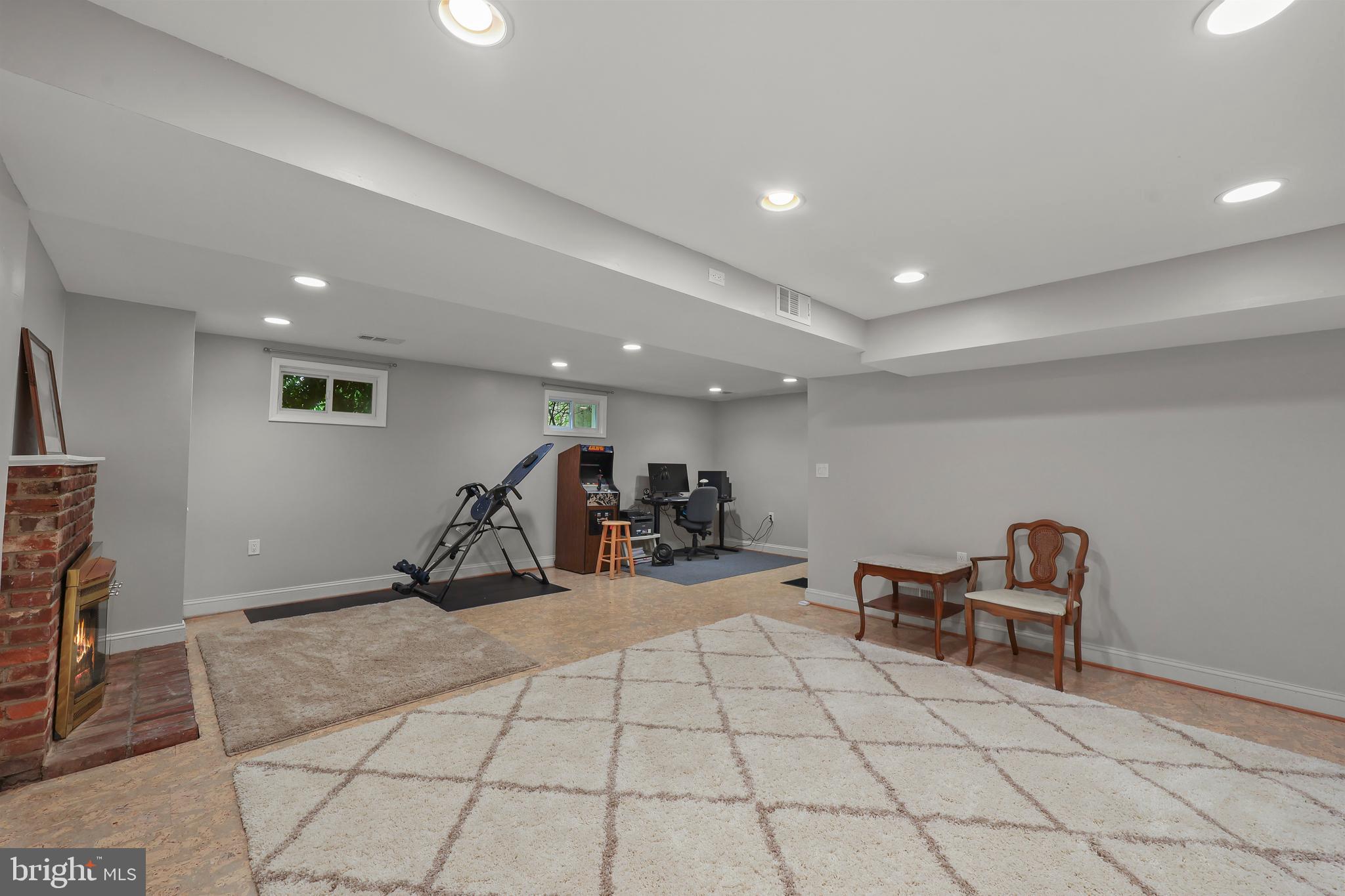 FALLS HILL - Residential