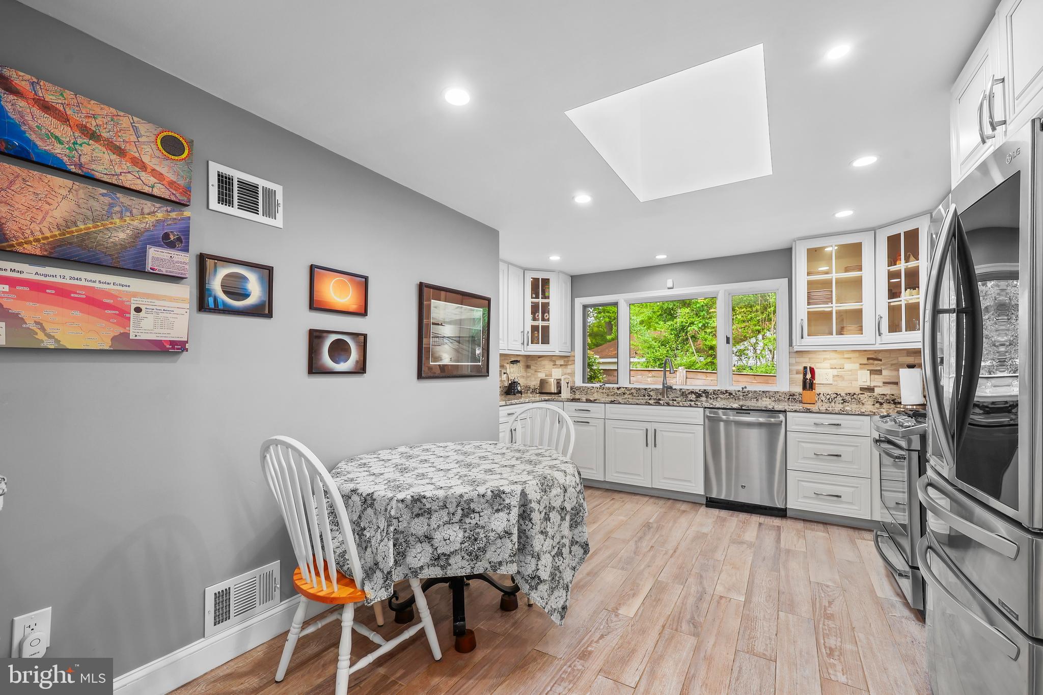 FALLS HILL - Residential